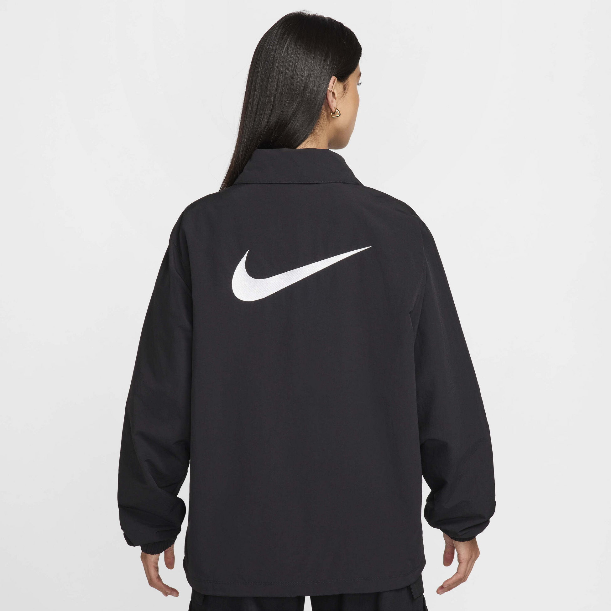 NIKE, Women's Oversized Uv Woven Coaches' Jacket Sportswear Essential