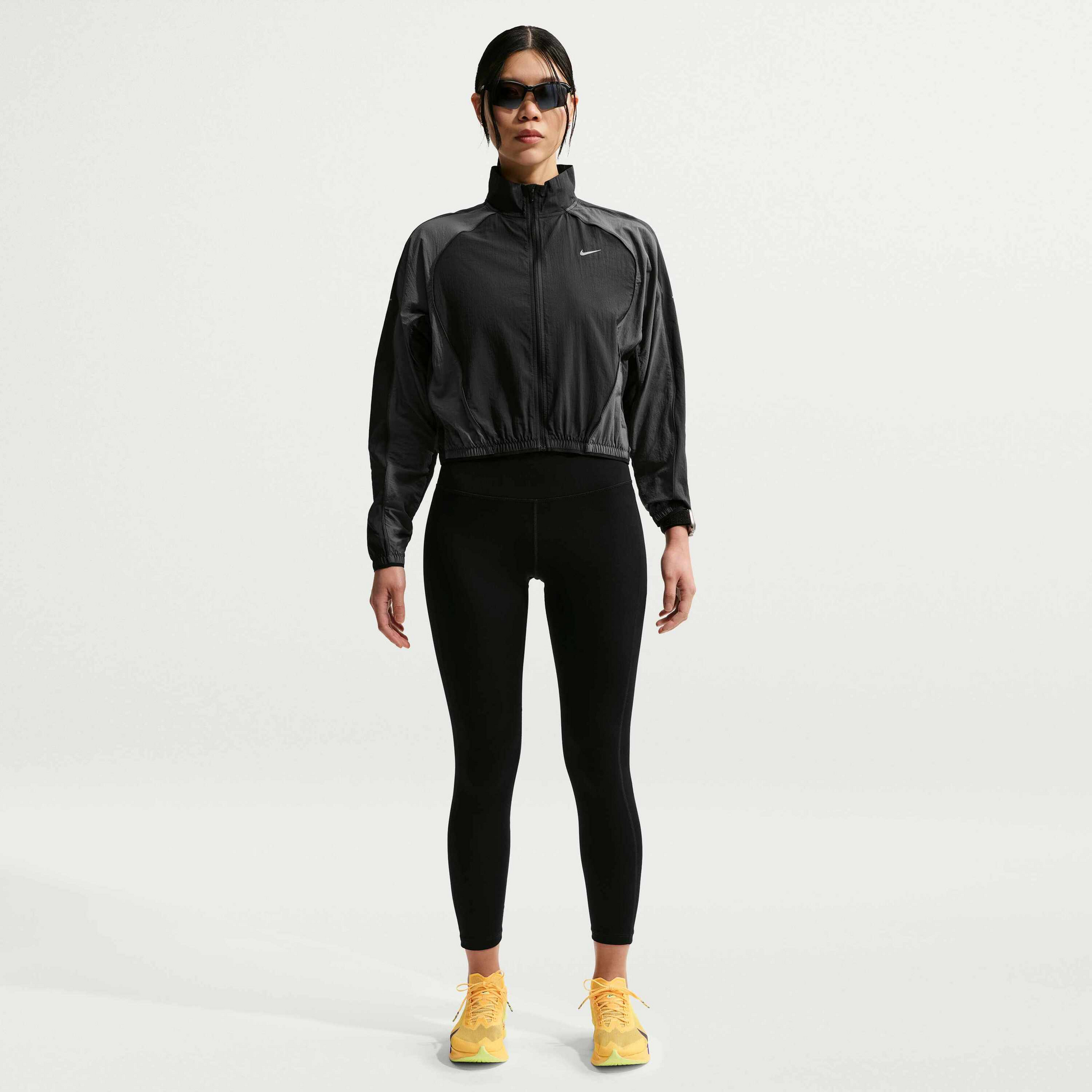 NIKE, Women's Repel Uv-protection Running Jacket Swift