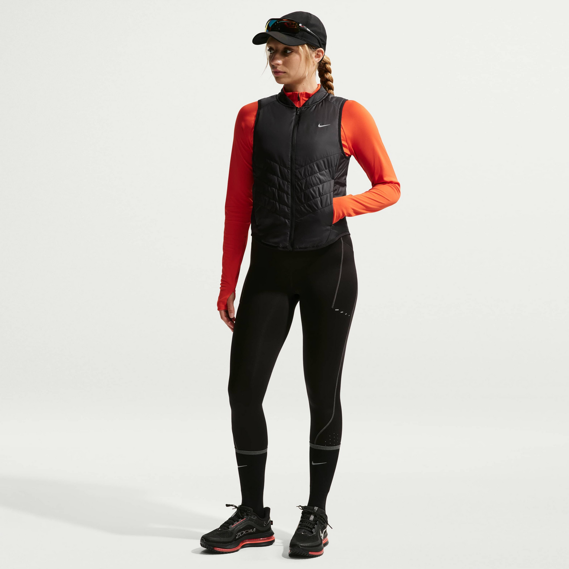 NIKE, Women's Repel Warm Running Vest Tempo