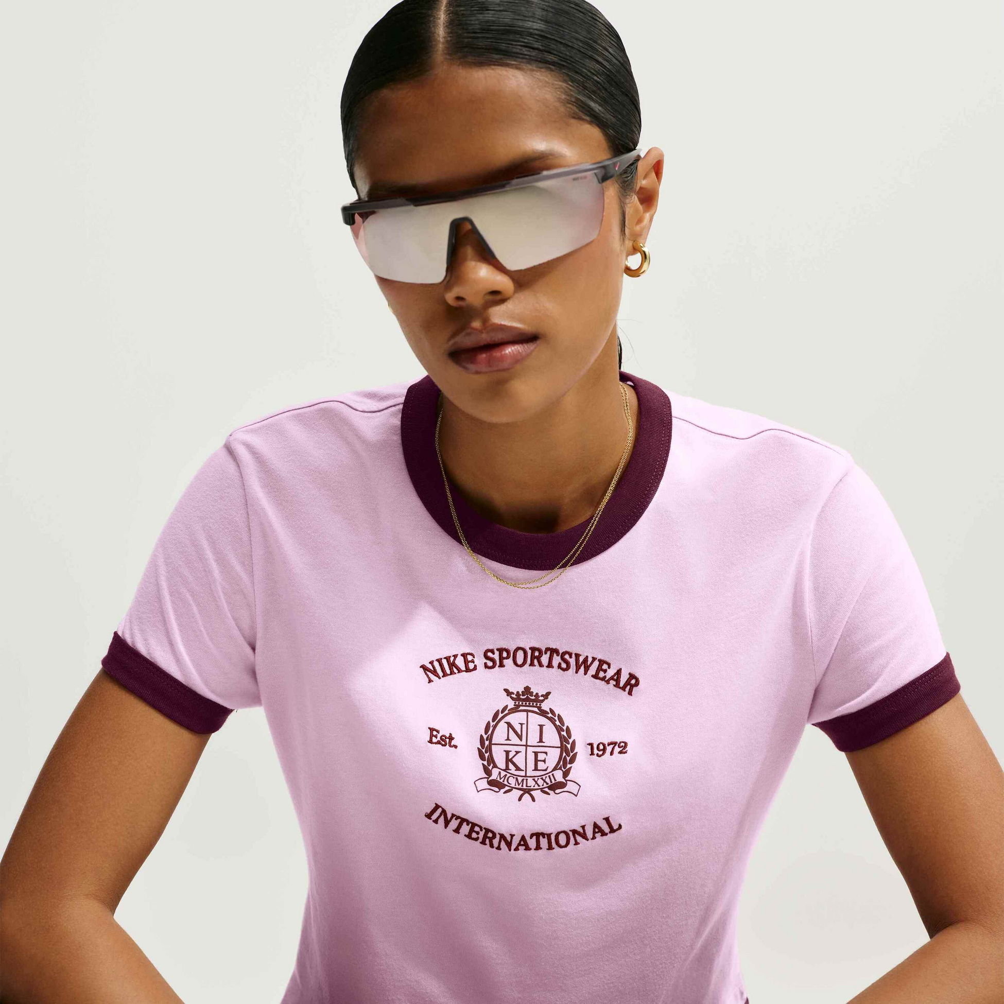 NIKE, Women's Ringer T-shirt Sportswear
