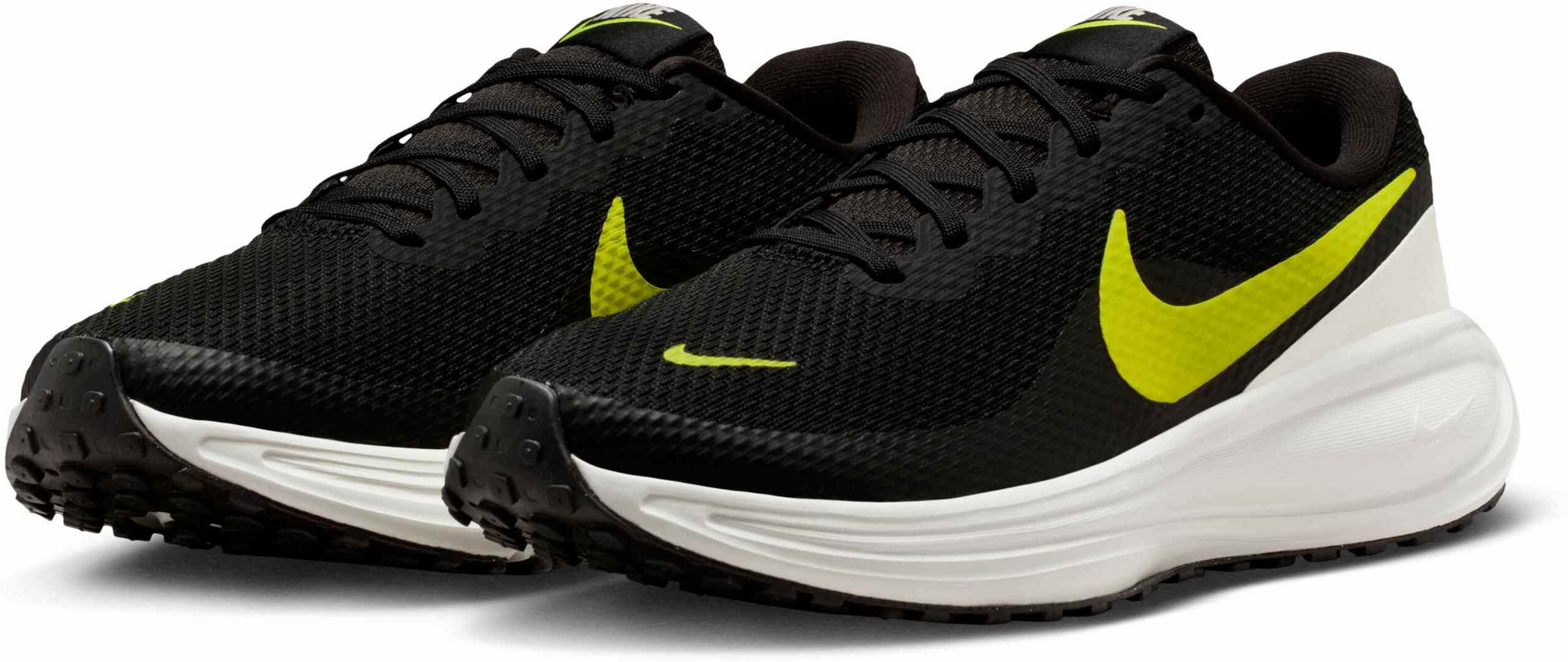 NIKE, Women's Road Running Shoes Revolution 8