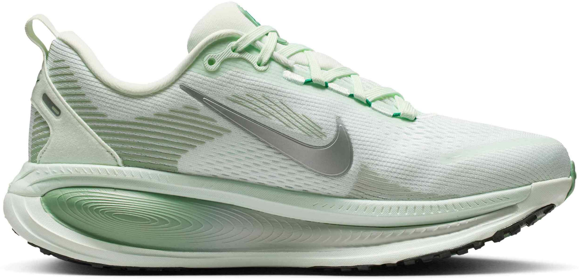NIKE, Women's Road Running Shoes Vomero 18