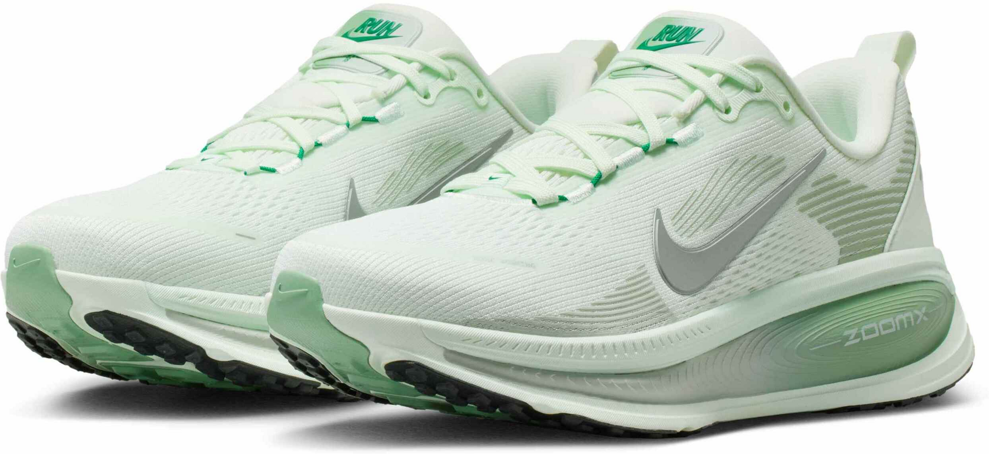 NIKE, Women's Road Running Shoes Vomero 18