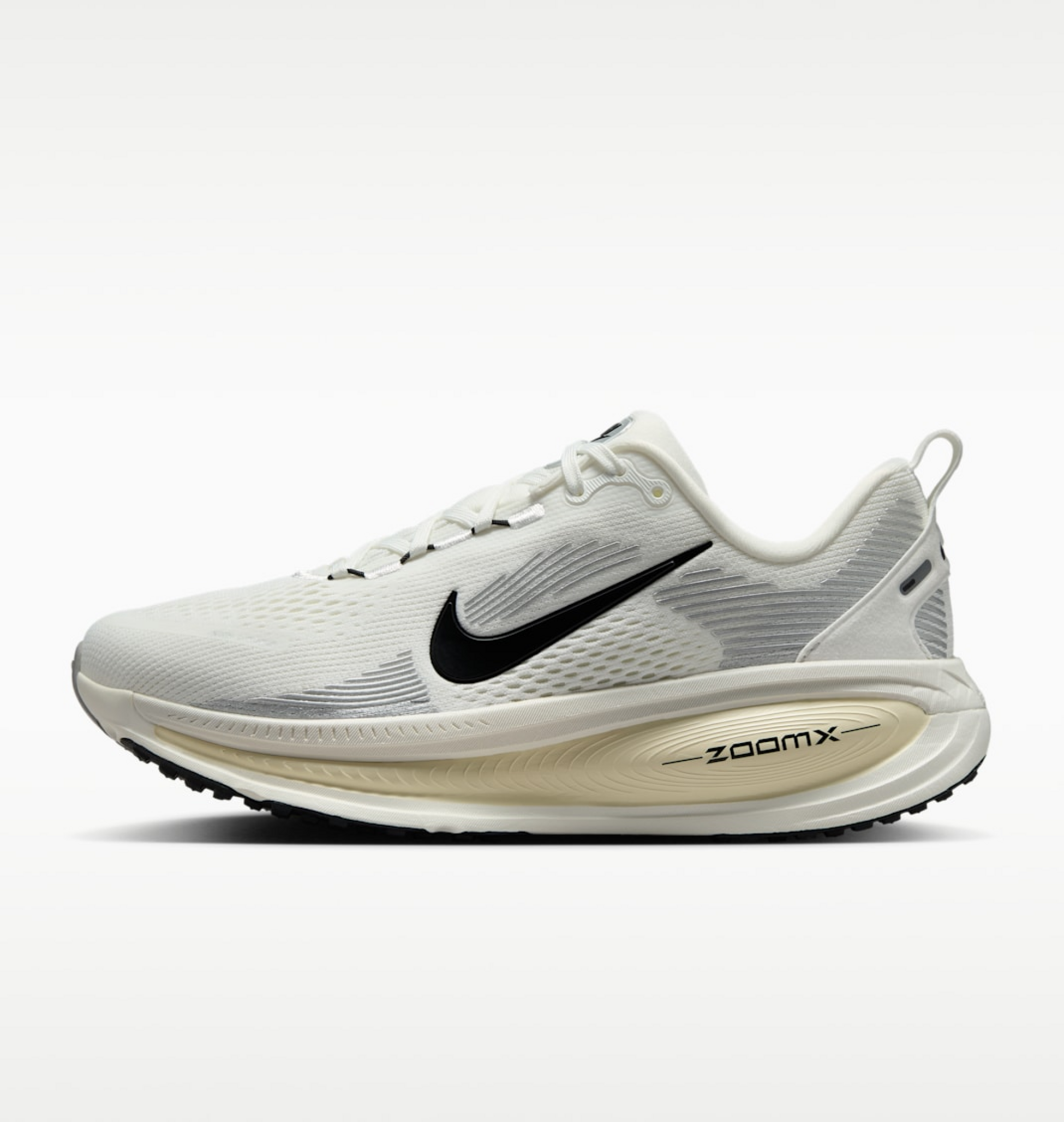 NIKE, Women's Road Running Shoes Vomero 18