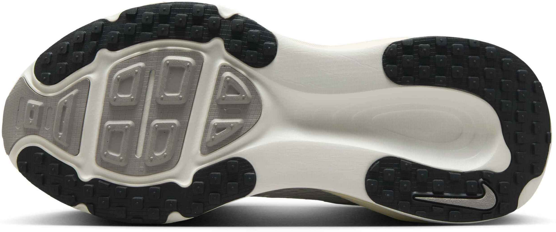 NIKE, Women's Road Running Shoes Vomero 18