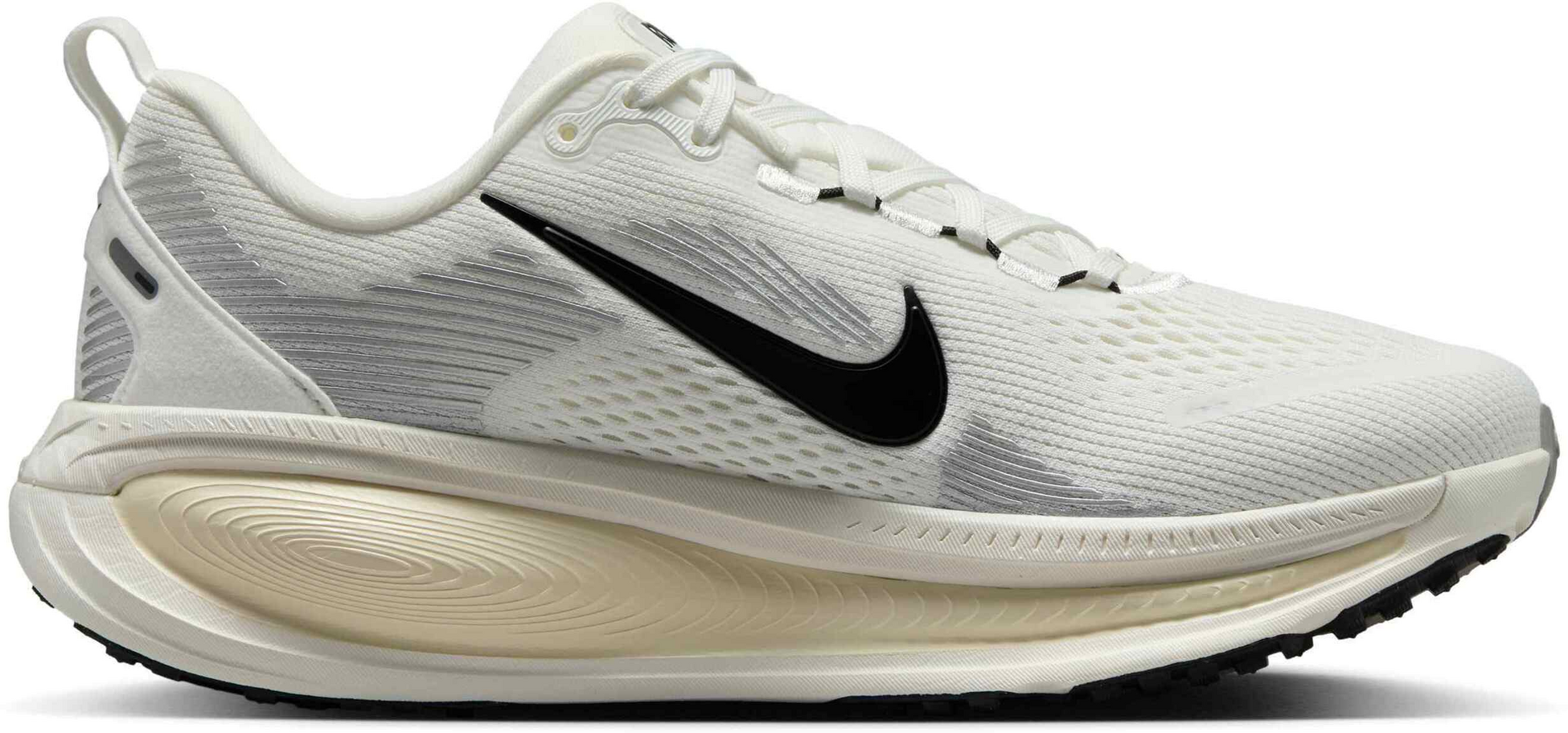 NIKE, Women's Road Running Shoes Vomero 18