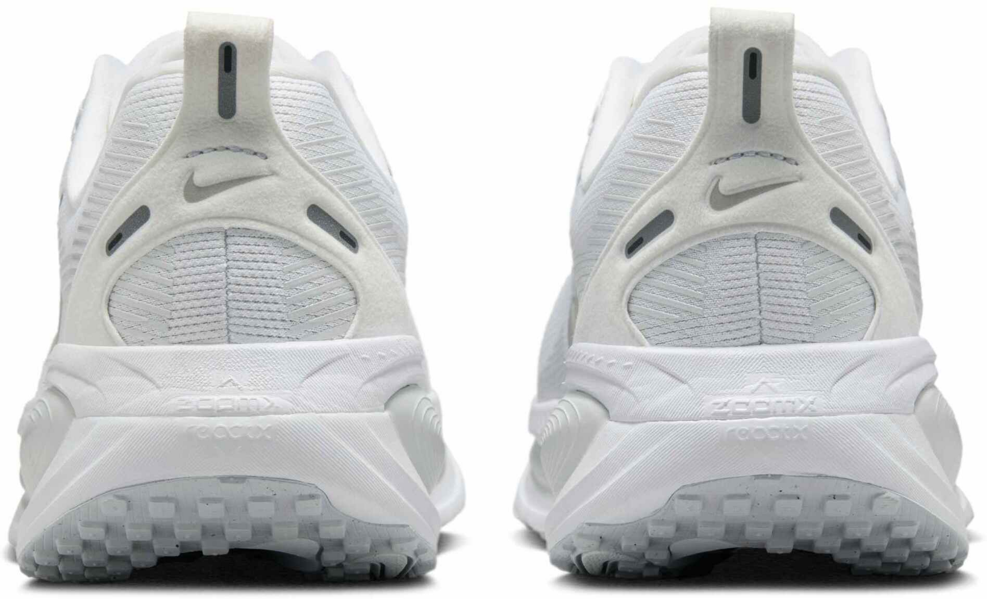 NIKE, Women's Road Running Shoes Vomero 18