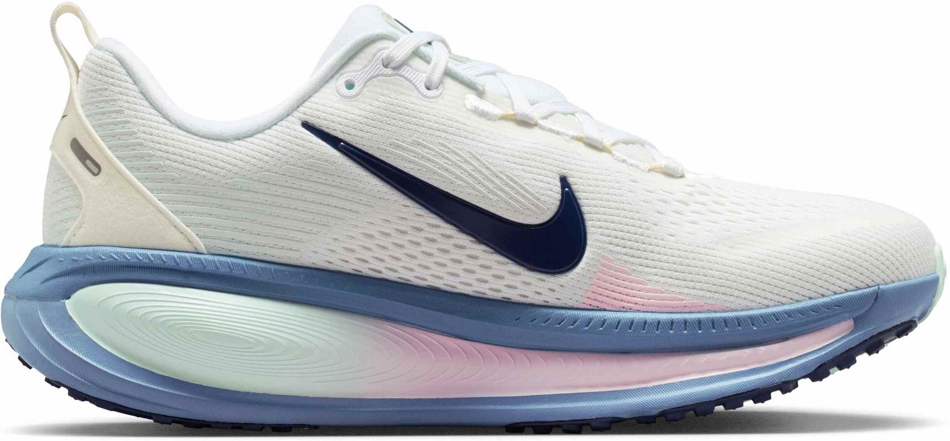 NIKE, Women's Road Running Shoes Vomero 18