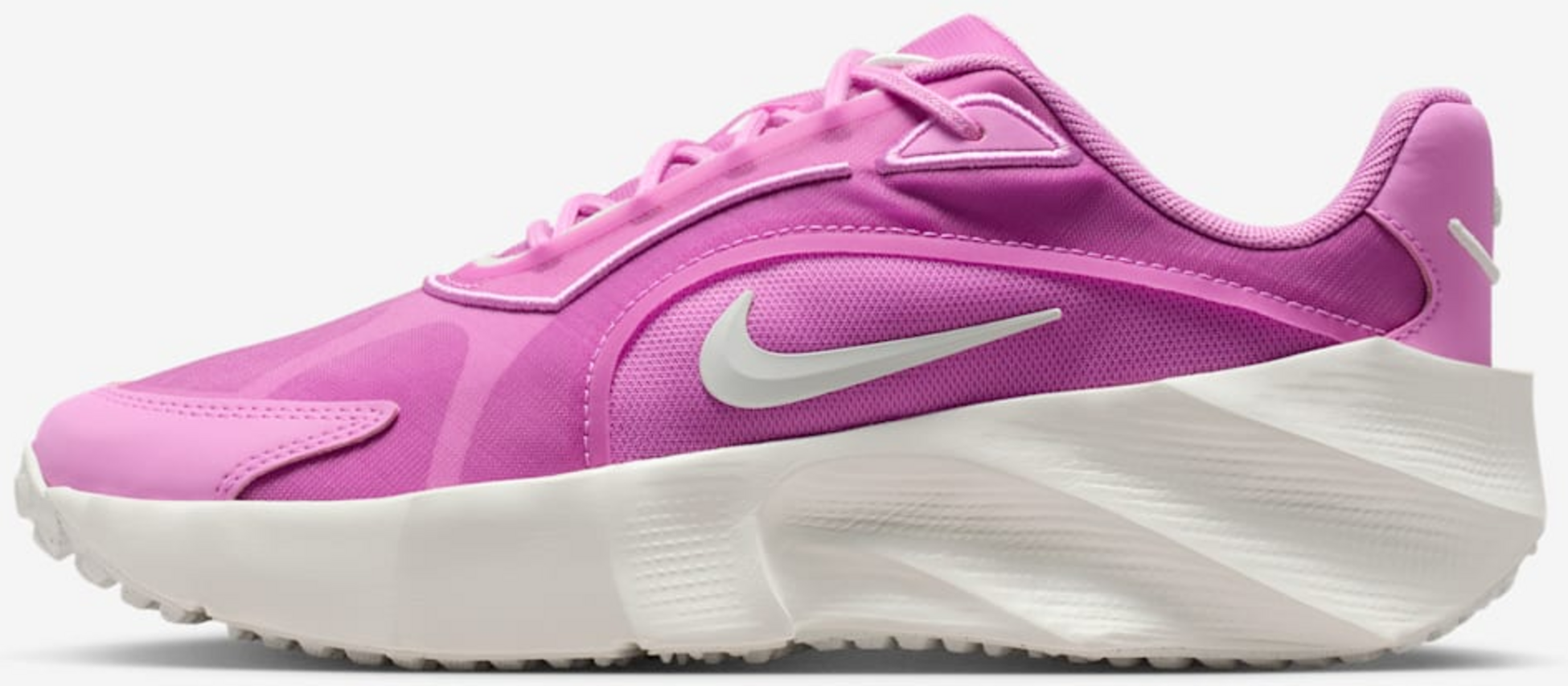 NIKE, Women's Shoes Aura Edge