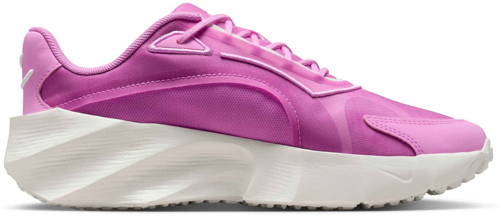 NIKE, Women's Shoes Aura Edge