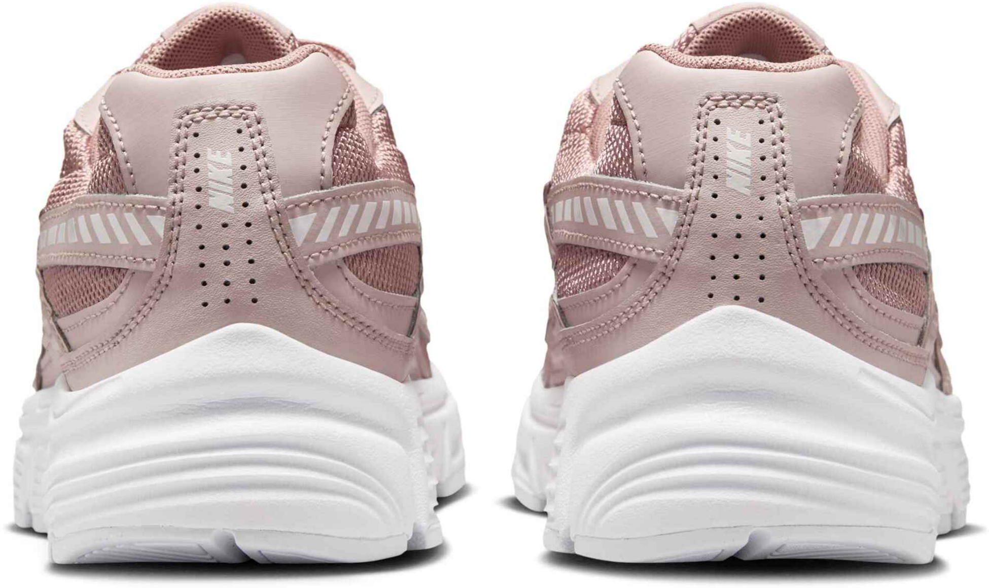 NIKE, Women's Shoes Initiator