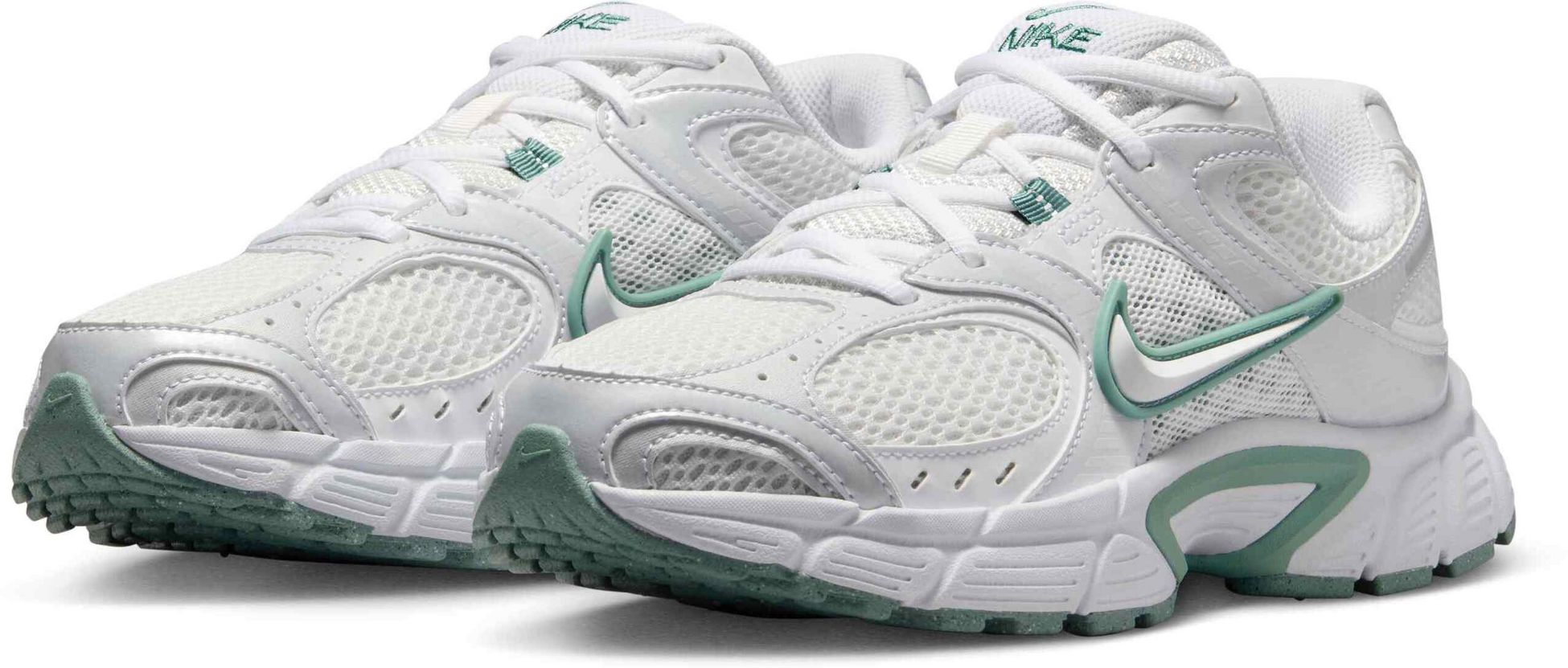 NIKE, Women's Shoes With Reflective Accents V5 Rnr