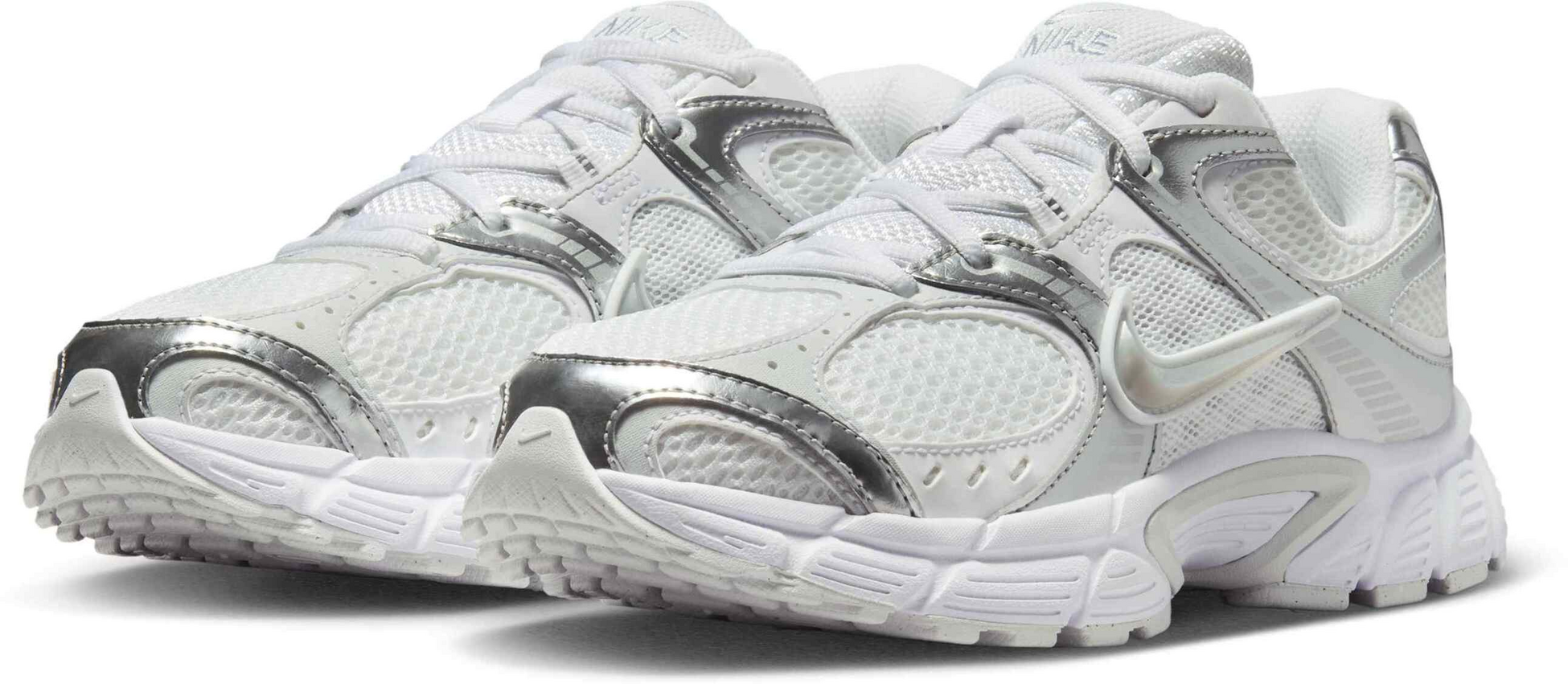 NIKE, Women's Shoes With Reflective Accents V5 Rnr