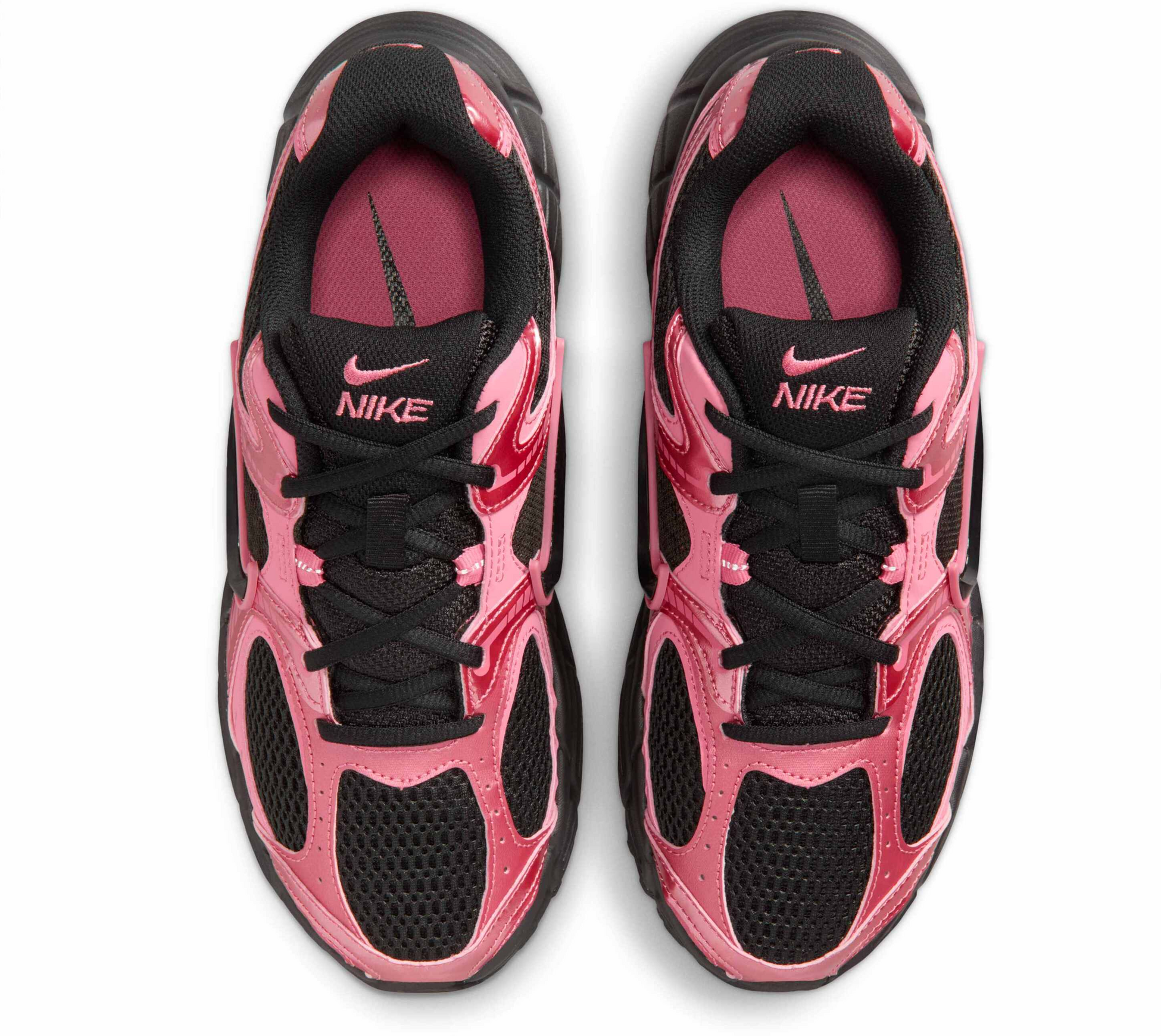 NIKE, Women's Shoes With Reflective Design Accents V5 Rnr