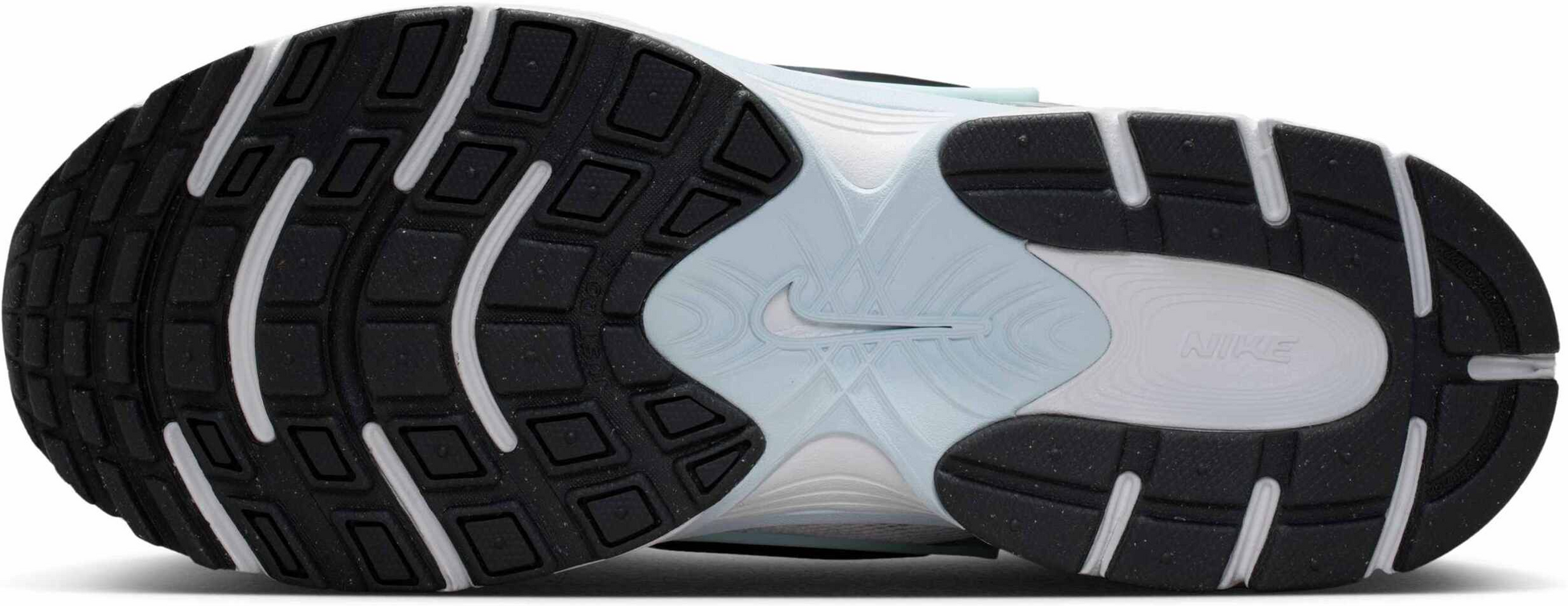 NIKE, Women's Shoes With Reflective Design Accents V5 Rnr