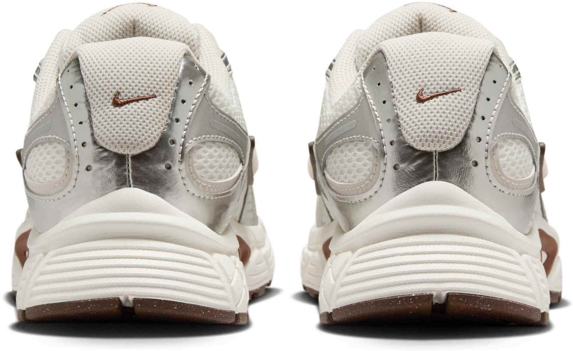 NIKE, Women's Shoes With Reflective Design Accents V5 Rnr