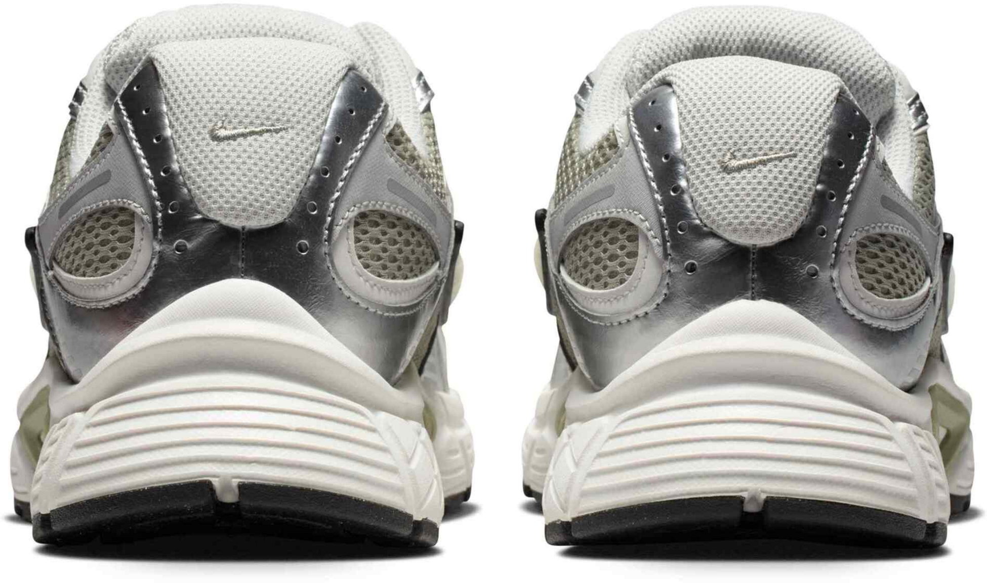 NIKE, Women's Shoes With Reflective Design Accents V5 Rnr