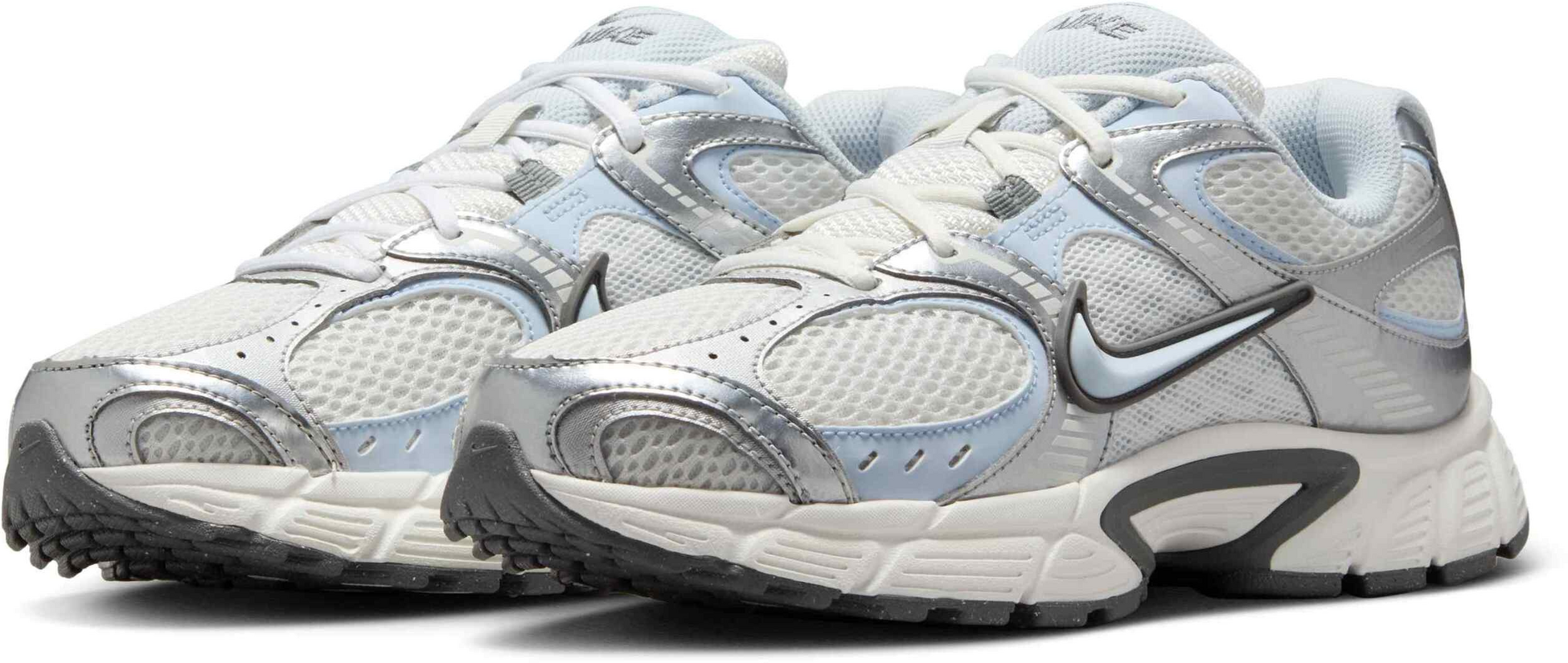 NIKE, Women's Shoes With Reflective Design Accents V5 Rnr
