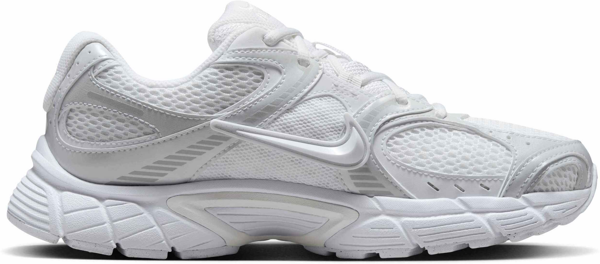 NIKE, Women's Shoes With Reflective Design Accents V5 Rnr