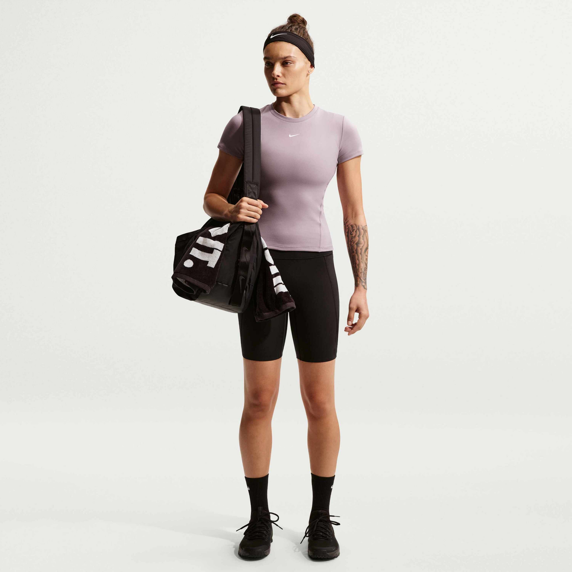 NIKE, Women's Short-sleeve Top One