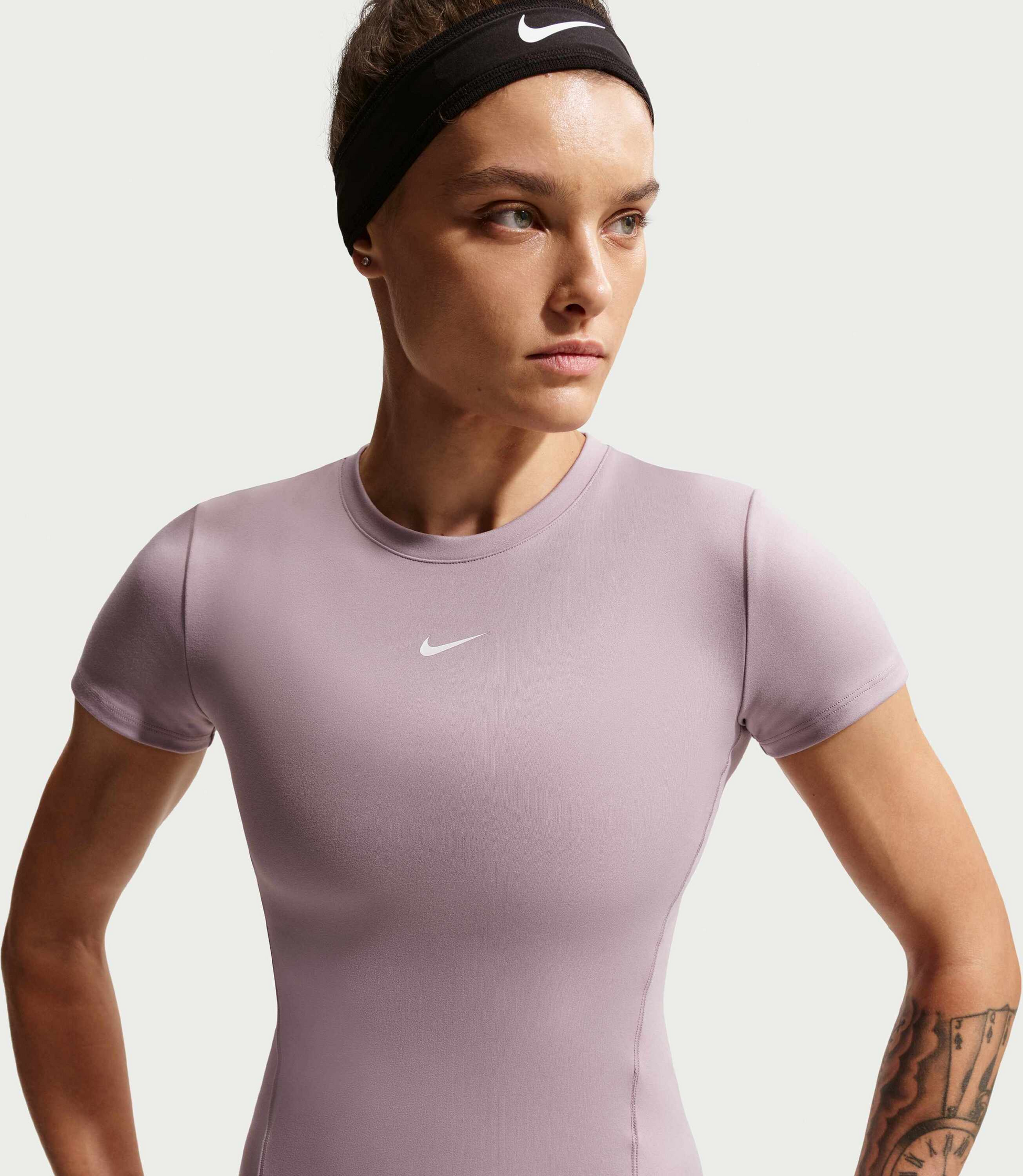 NIKE, Women's Short-sleeve Top One