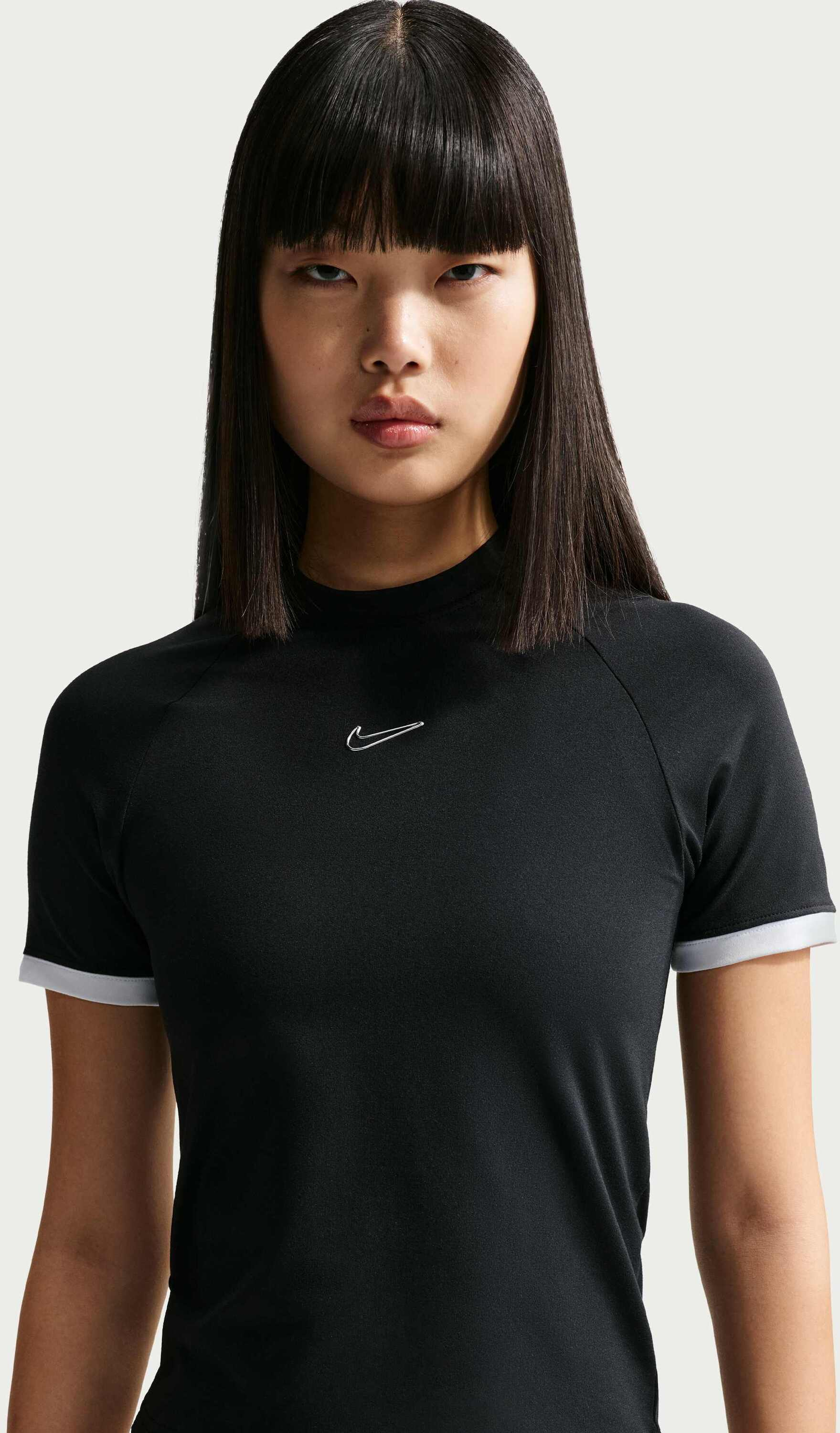 NIKE, Women's Slim Short-sleeve Top Sportswear