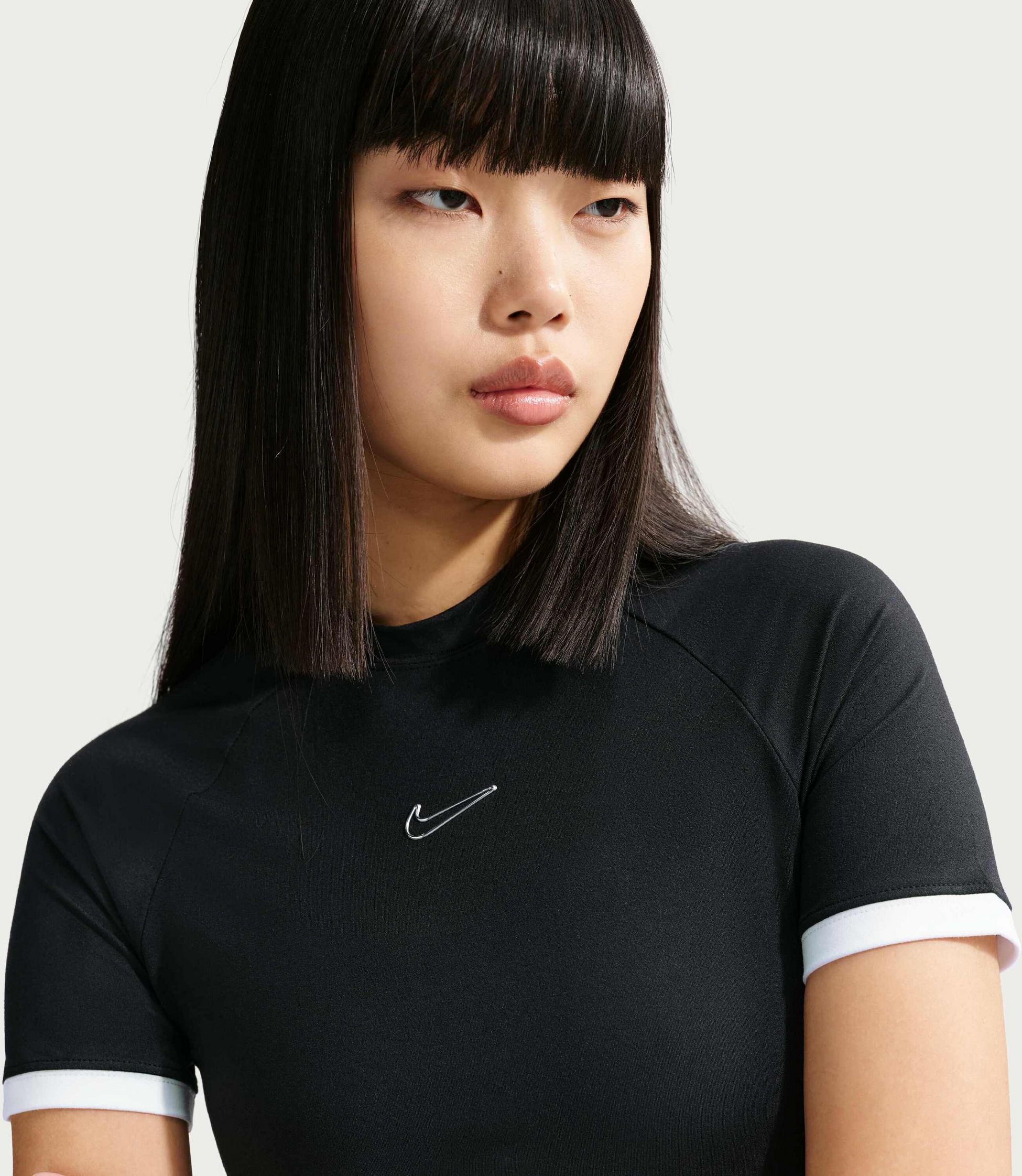 NIKE, Women's Slim Short-sleeve Top Sportswear