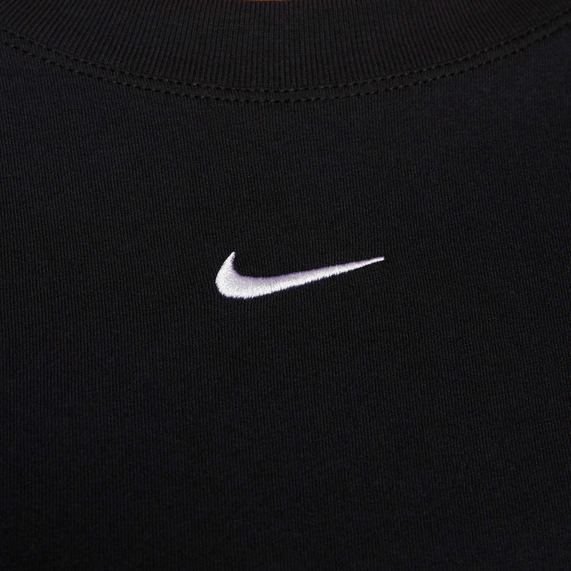 NIKE, Women's T-shirt (plus Size) Sportswear Essential