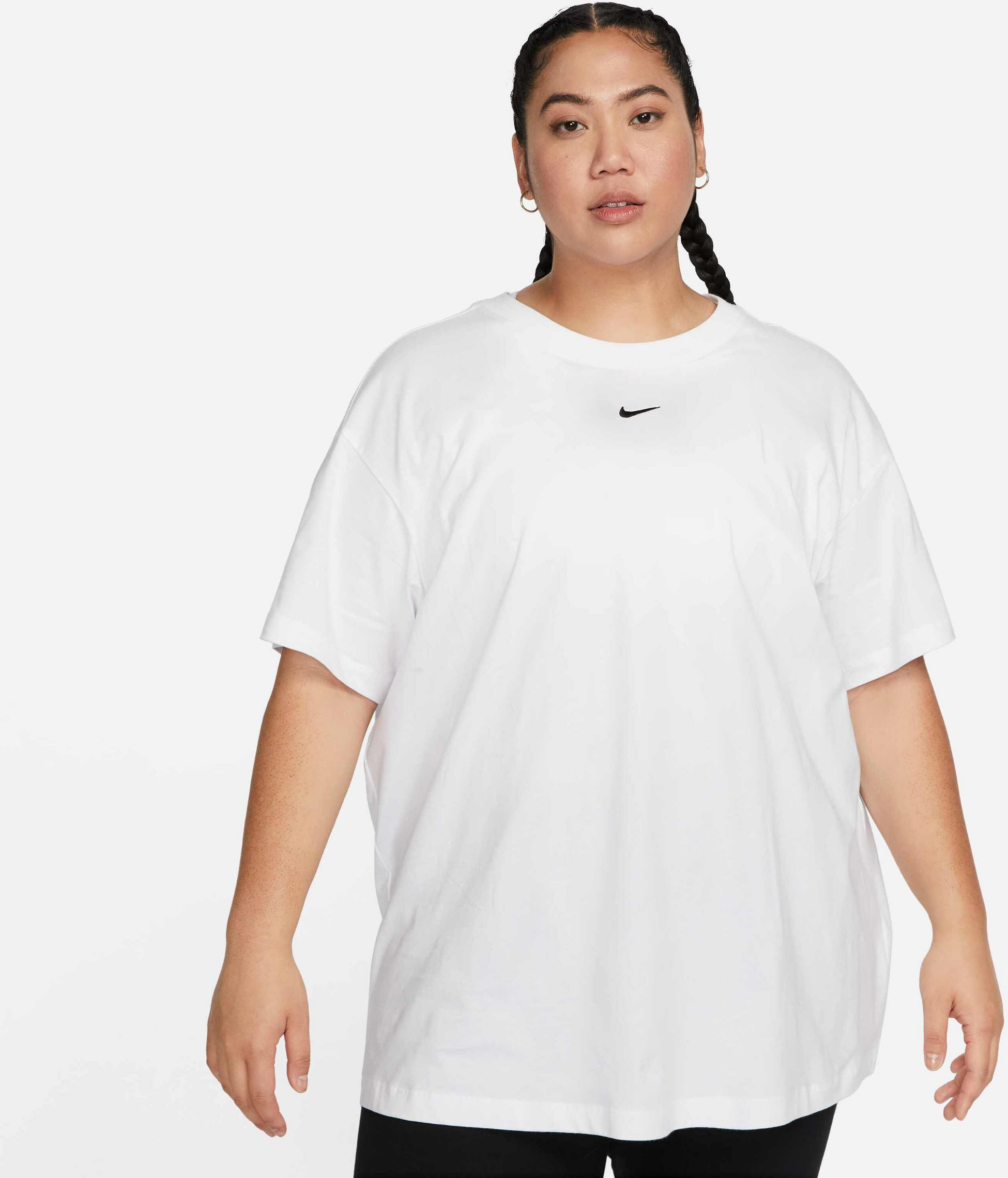 NIKE, Women's T-shirt (plus Size) Sportswear Essential