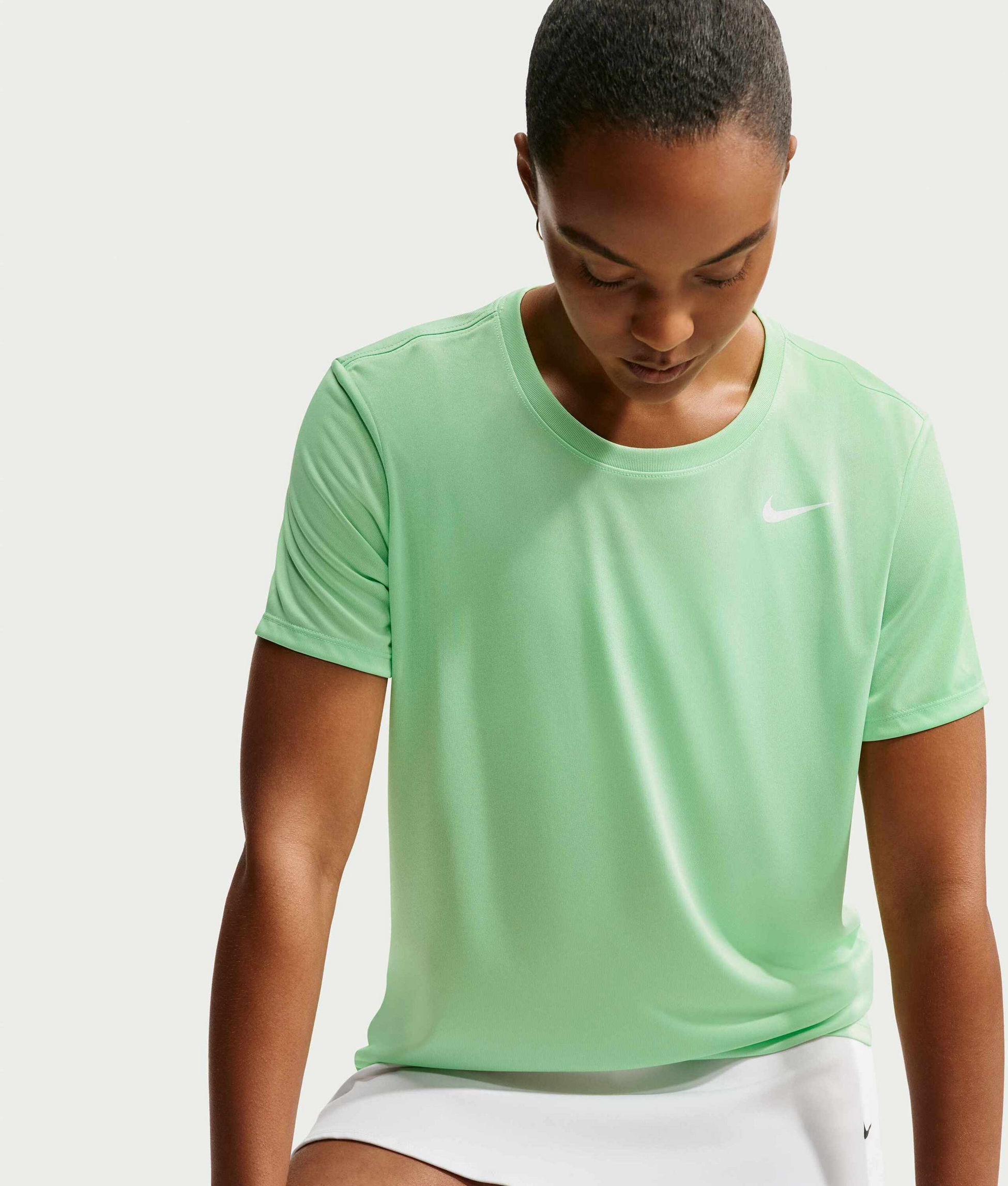NIKE, Women's T-shirt Dri-fit