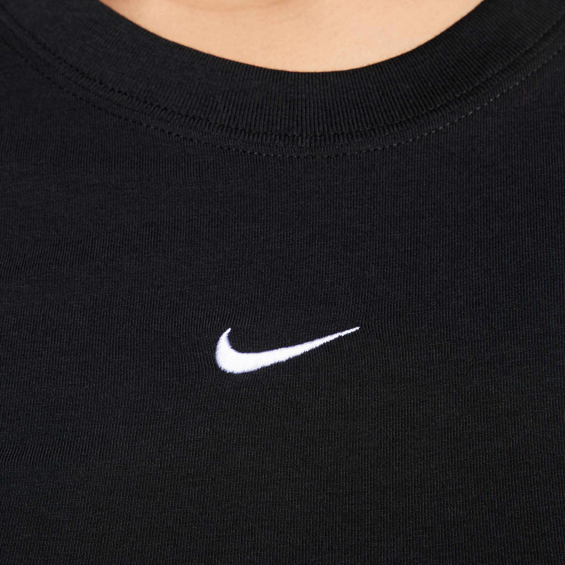 NIKE, Women's T-shirt Sportswear Chill Knit