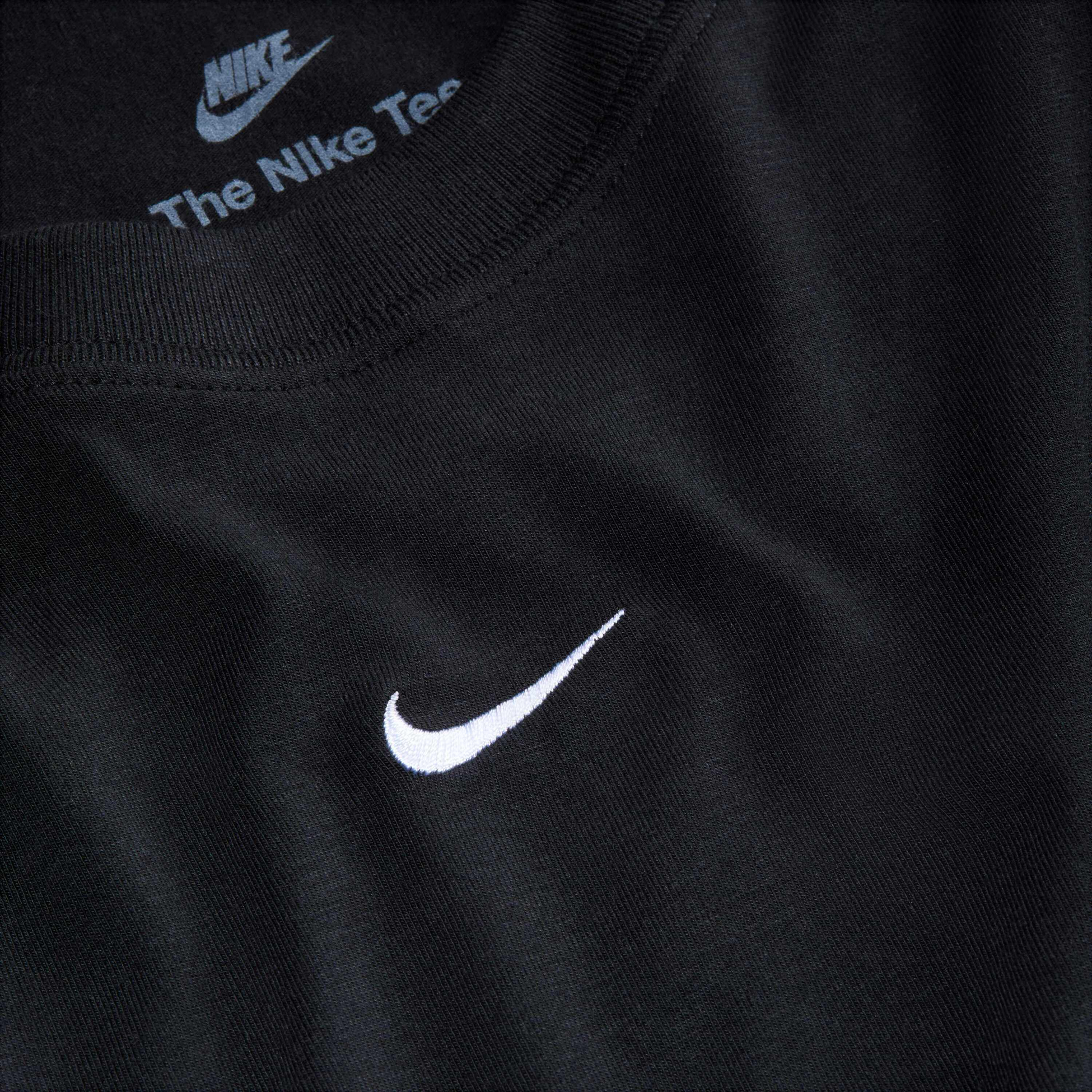 NIKE, Women's T-shirt Sportswear Chill Knit