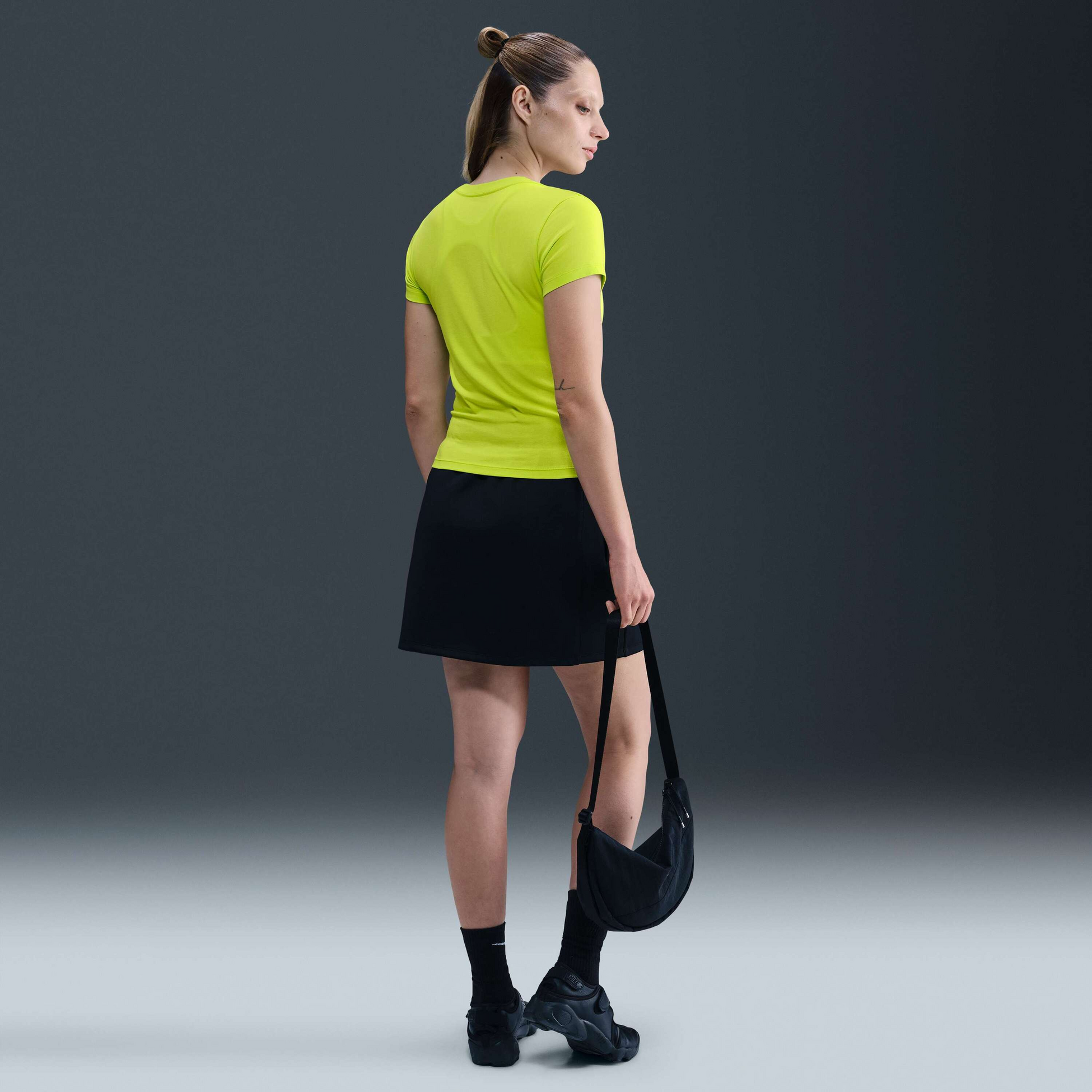 NIKE, Women's T-shirt Sportswear Chill Knit