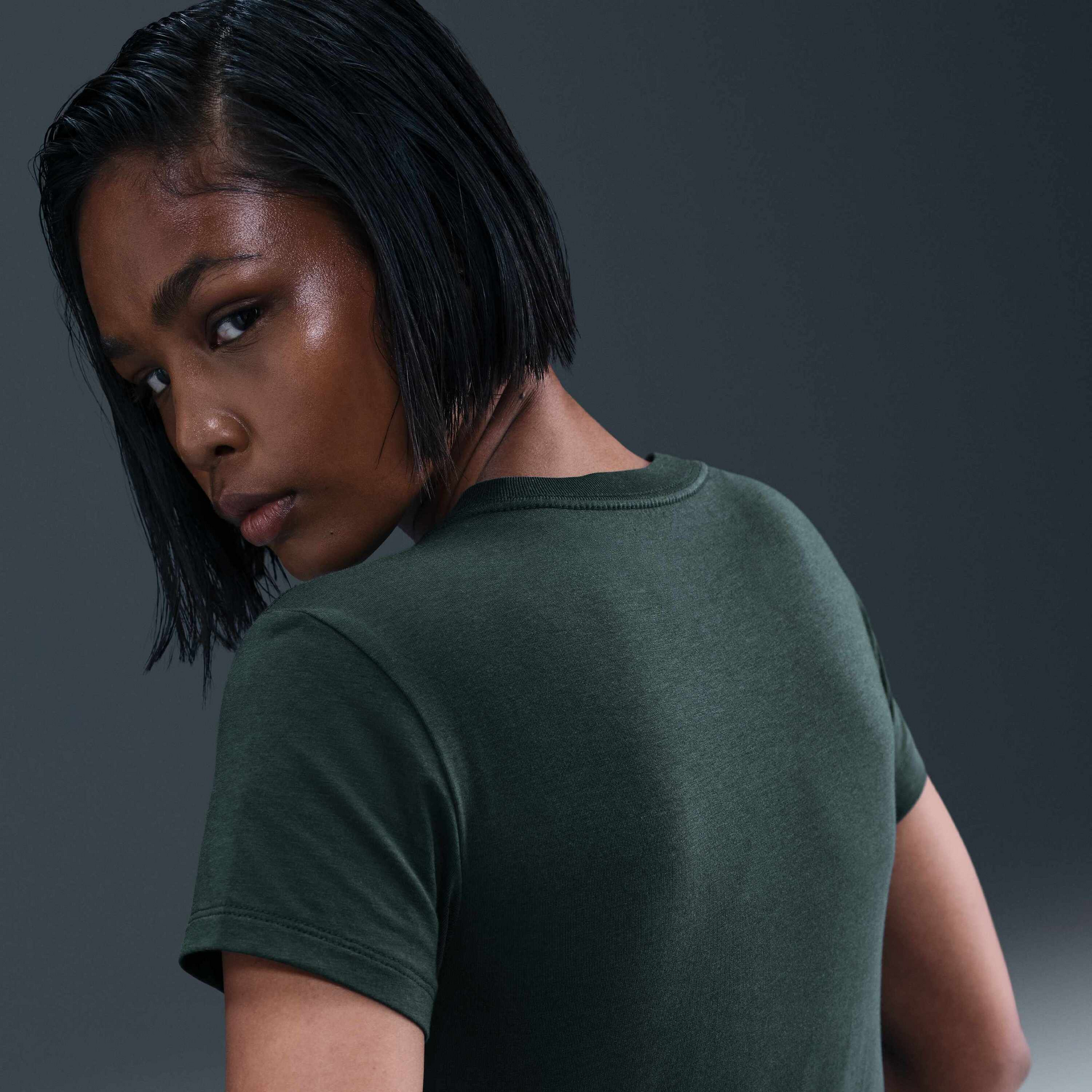 NIKE, Women's T-shirt Sportswear Chill Knit
