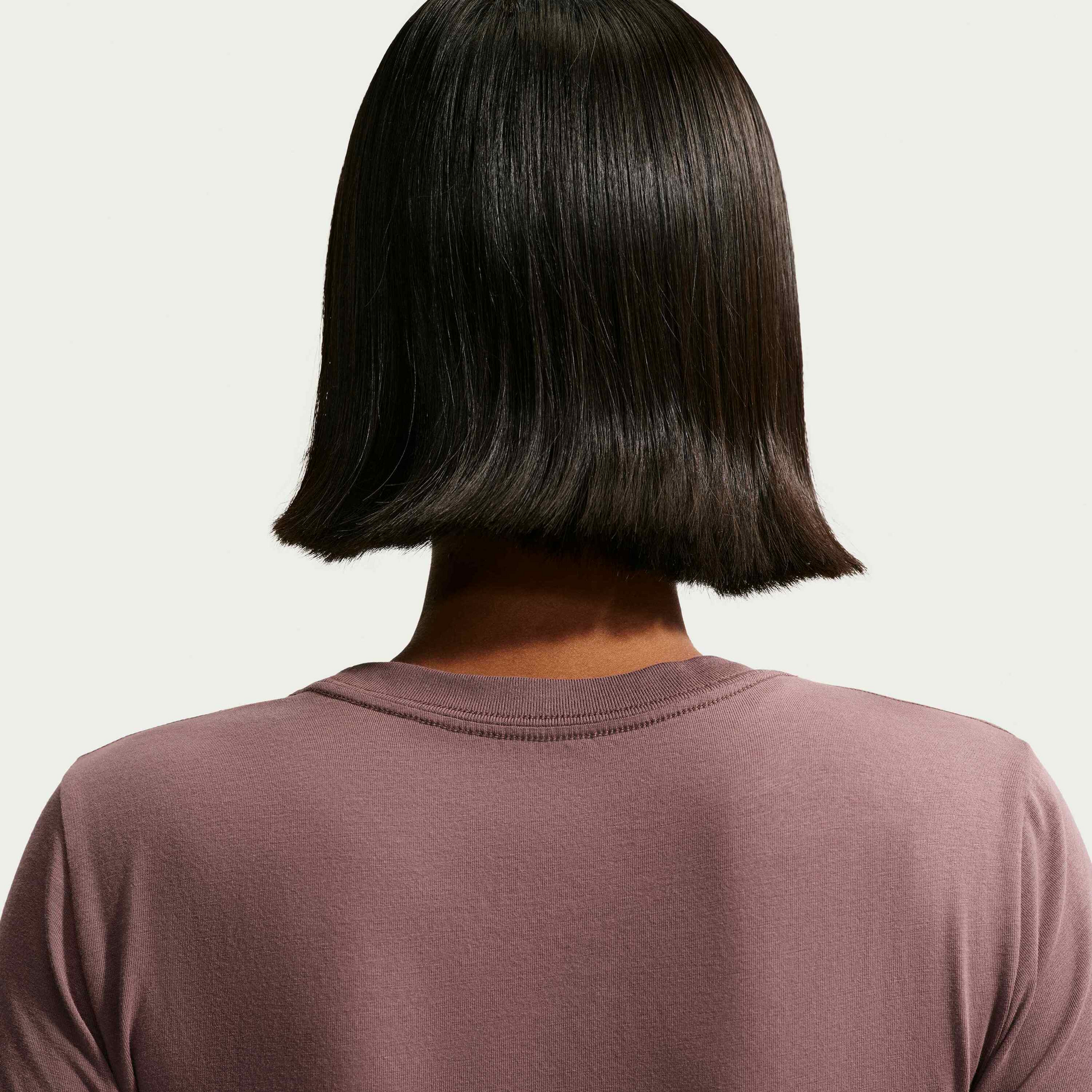 NIKE, Women's T-shirt Sportswear Chill Knit