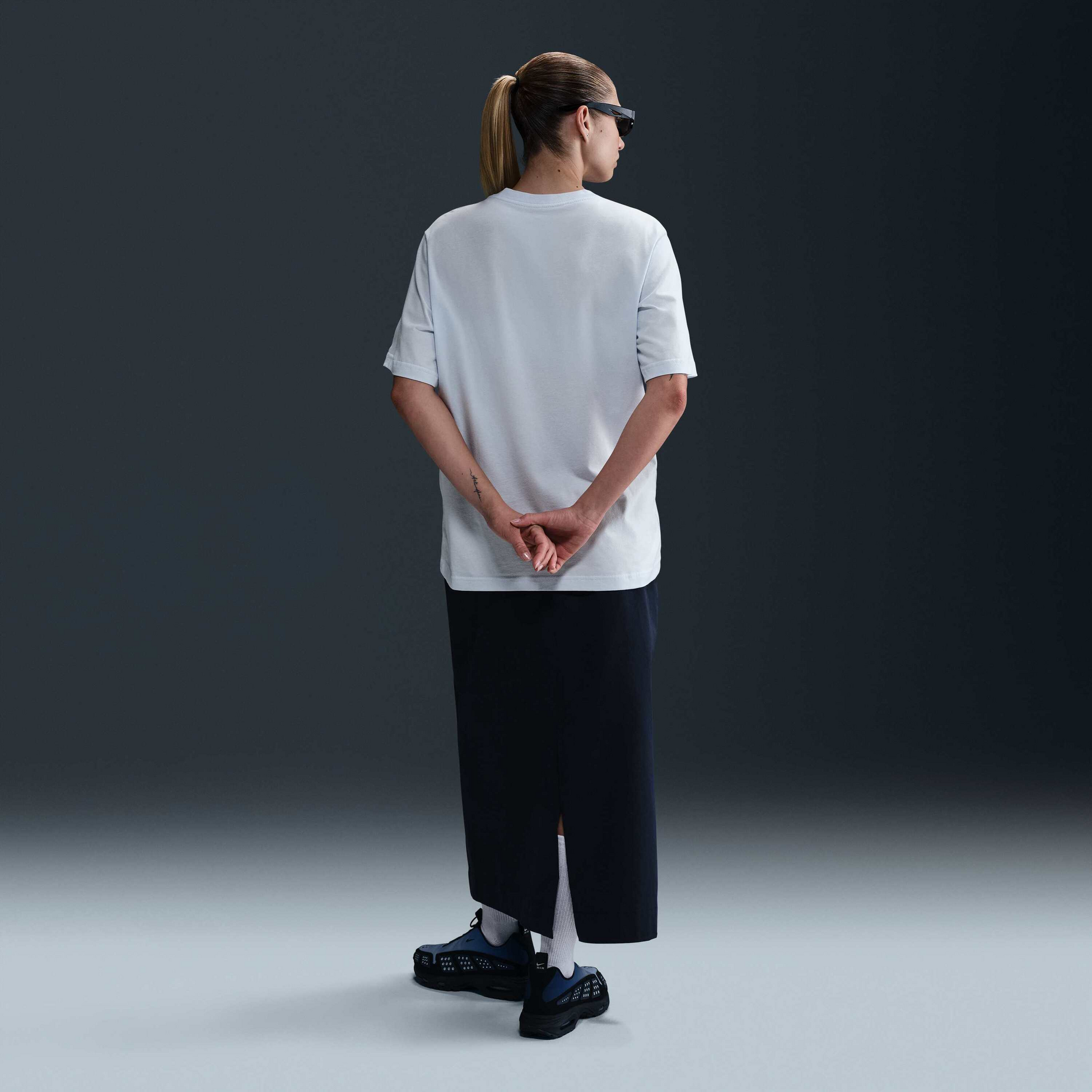 NIKE, Women's T-shirt Sportswear Essential