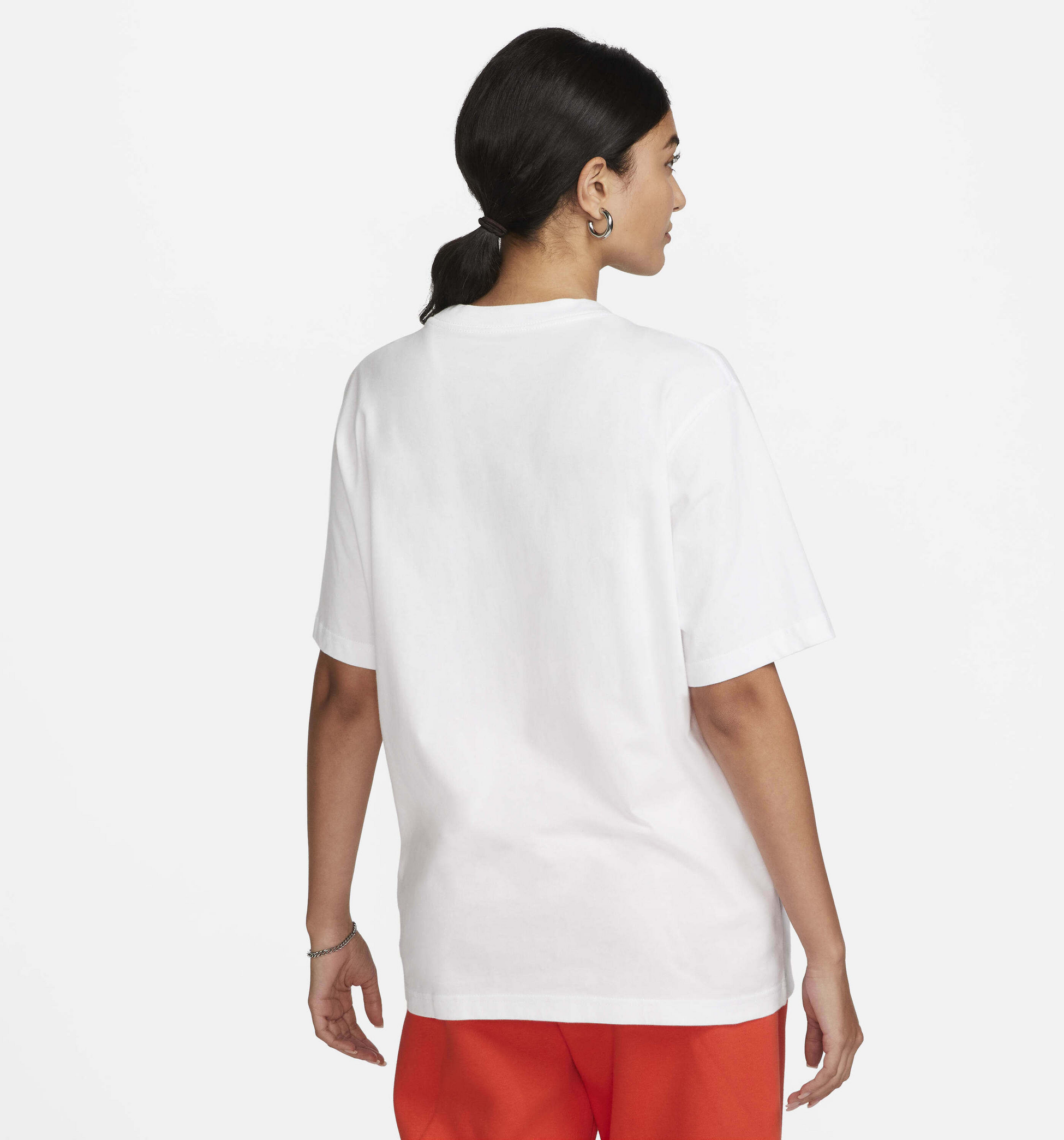 NIKE, Women's T-shirt Sportswear Essential