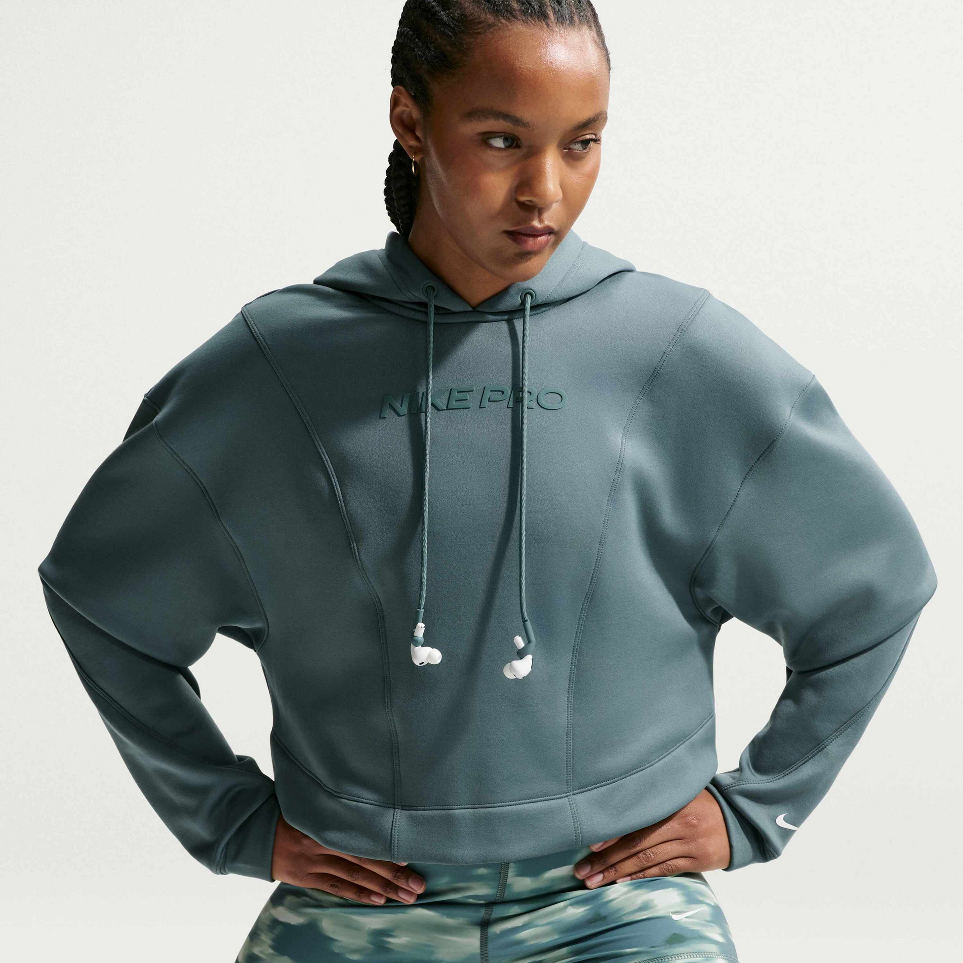 NIKE, Women's Therma-fit Hoodie Pro