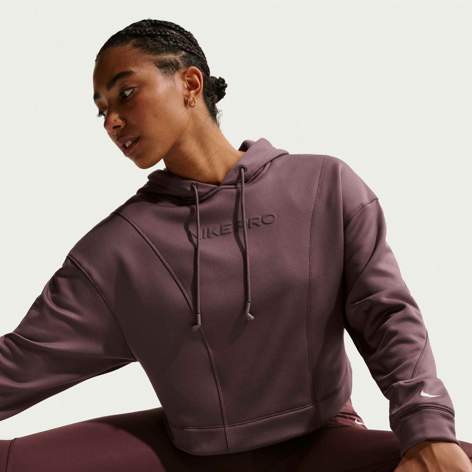 NIKE, Women's Therma-fit Hoodie Pro