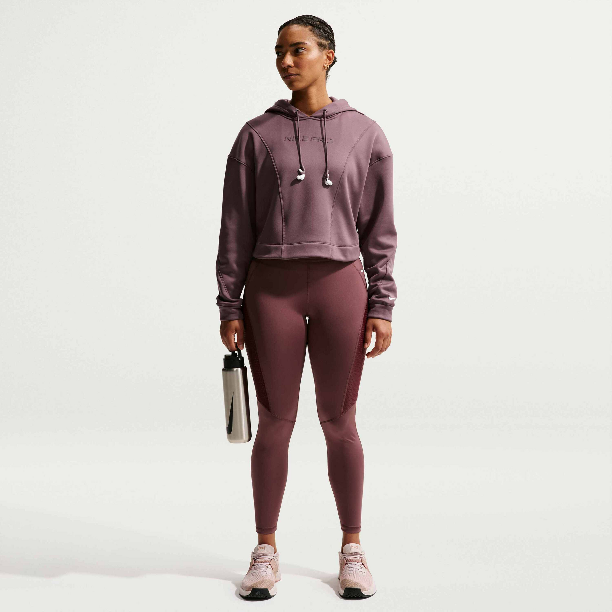 NIKE, Women's Therma-fit Hoodie Pro
