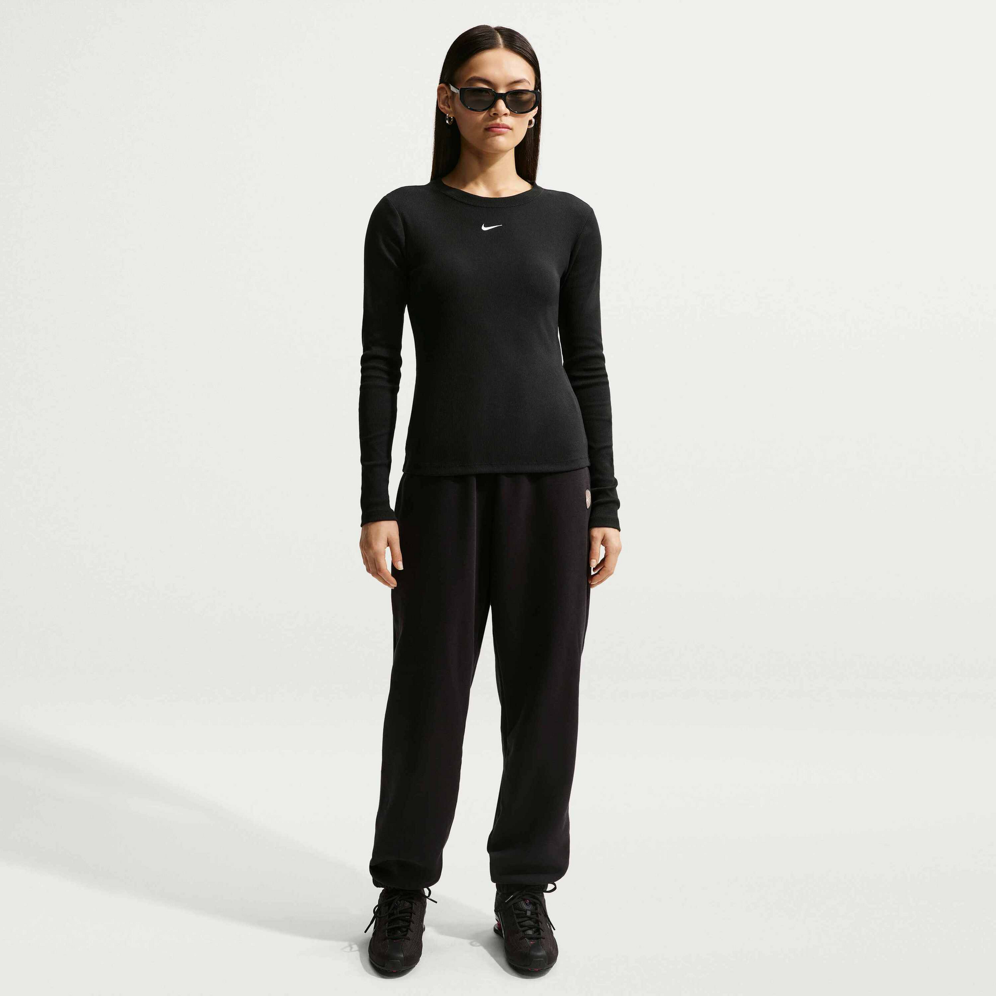 NIKE, Women's Tight Long-sleeve Ribbed T-shirt Sportswear