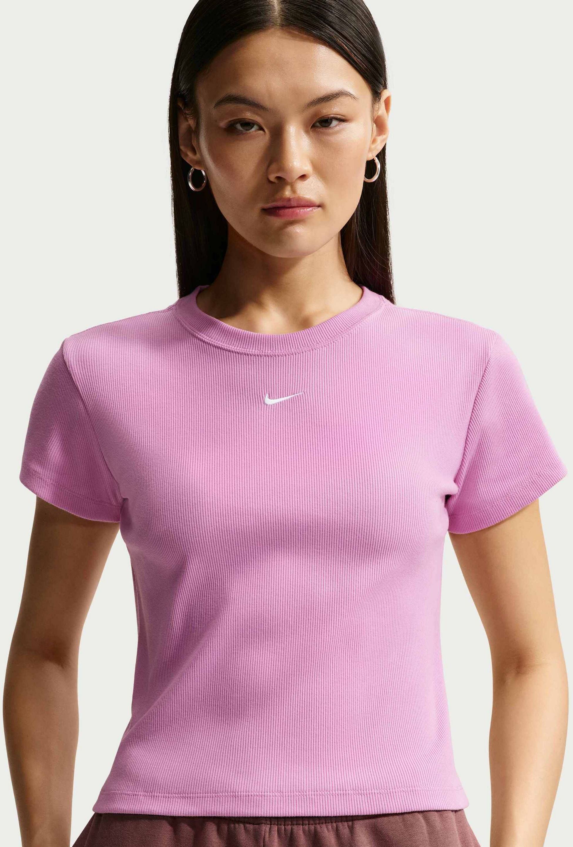 NIKE, Women's Tight Ribbed Short-sleeve T-shirt Sportswear