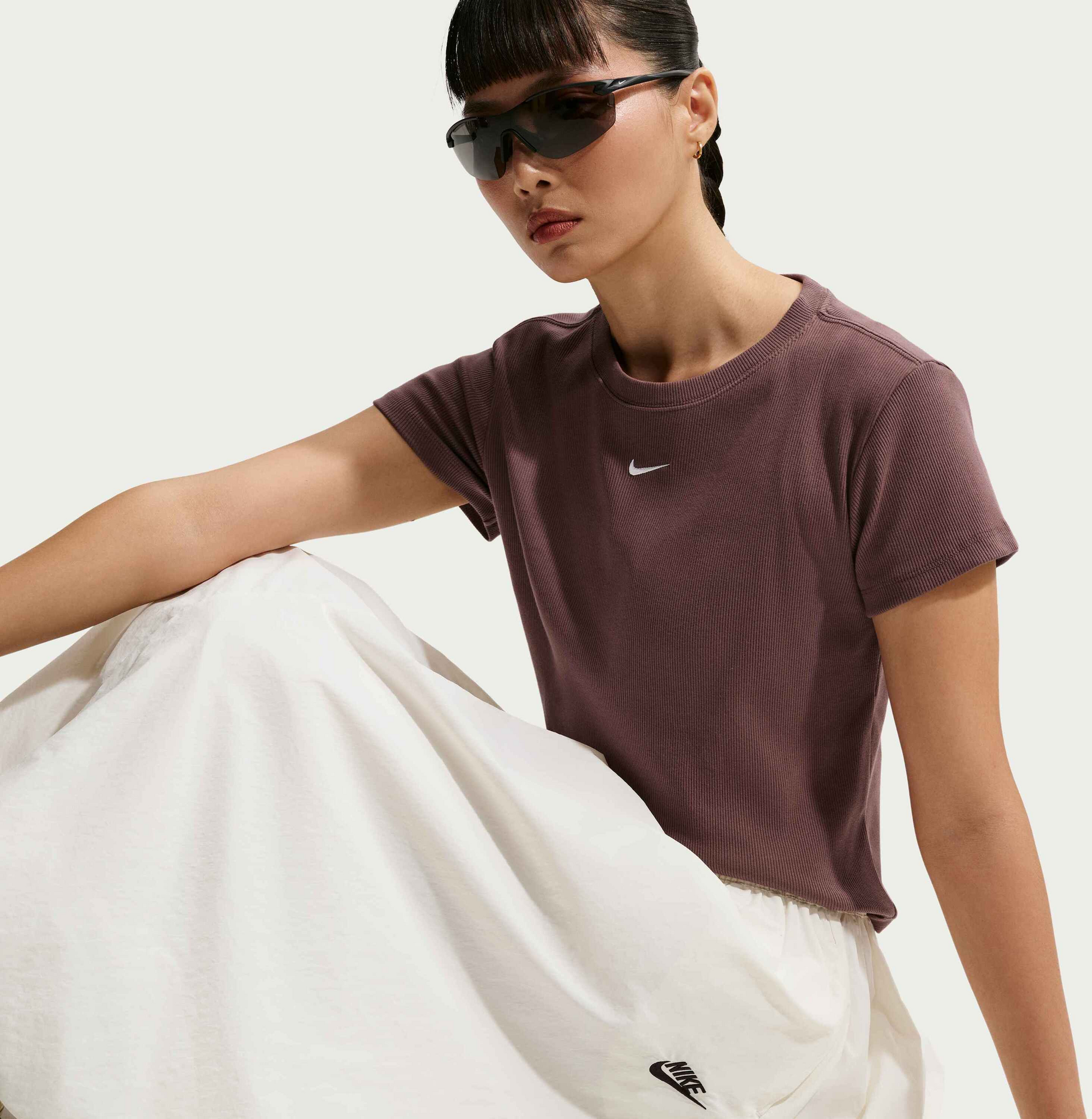 NIKE, Women's Tight Ribbed Short-sleeve T-shirt Sportswear