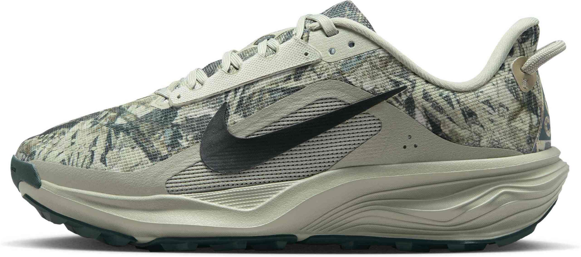 NIKE, Women's Trail-running Shoes Acg Pegasus Trail