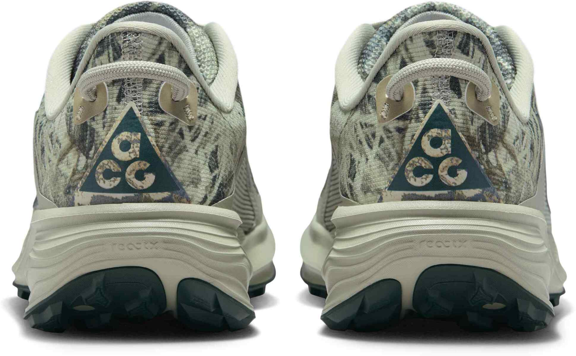 NIKE, Women's Trail-running Shoes Acg Pegasus Trail