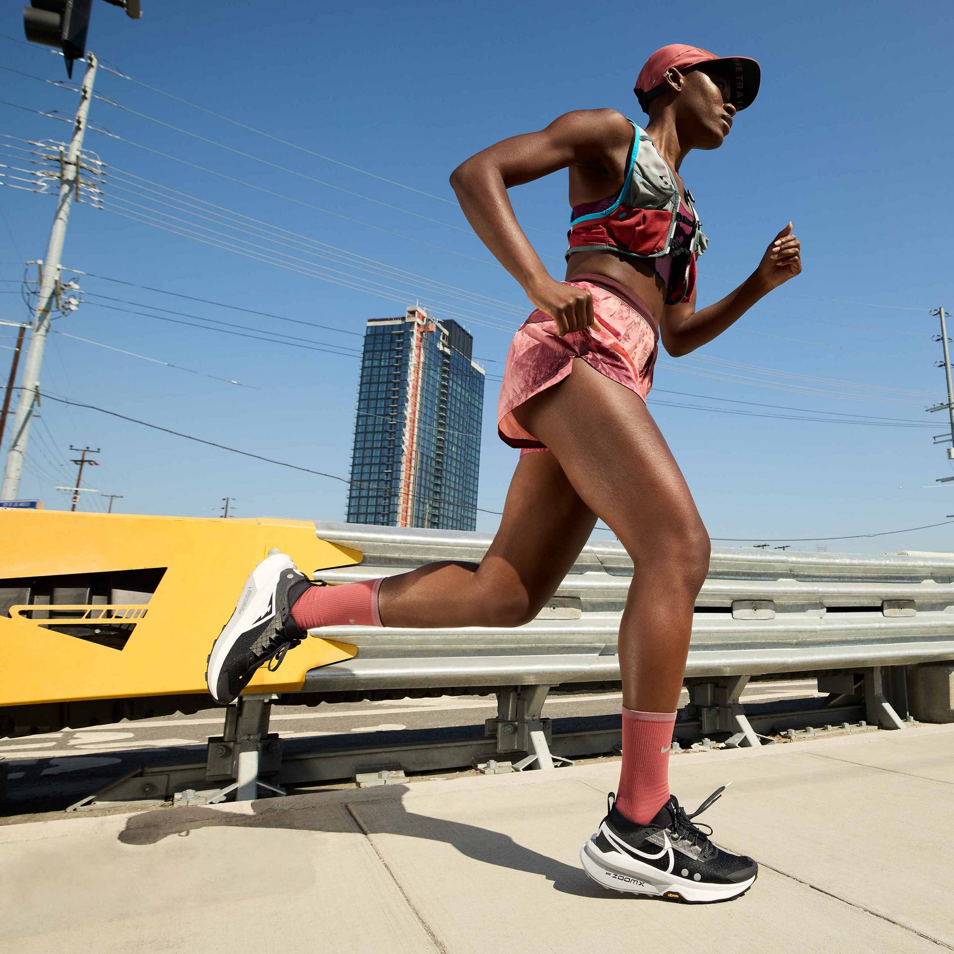 NIKE, Women's Trail-running Shoes Zegama 2