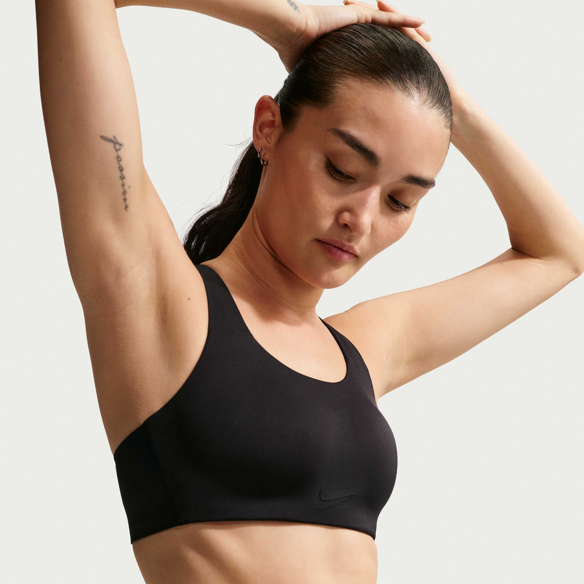 NIKE, Women's Ultrahigh-support Padded Sports Bra Rival