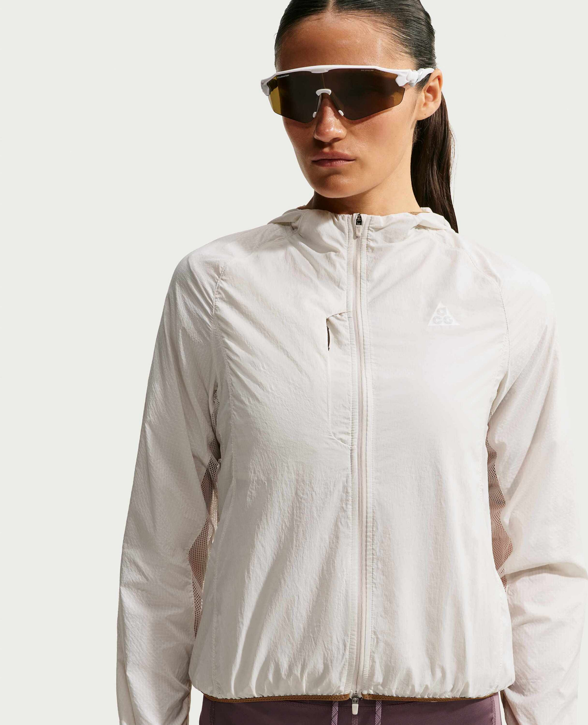 NIKE, Women's Uv Protection Trail-running Jacket Acg 'aireez'