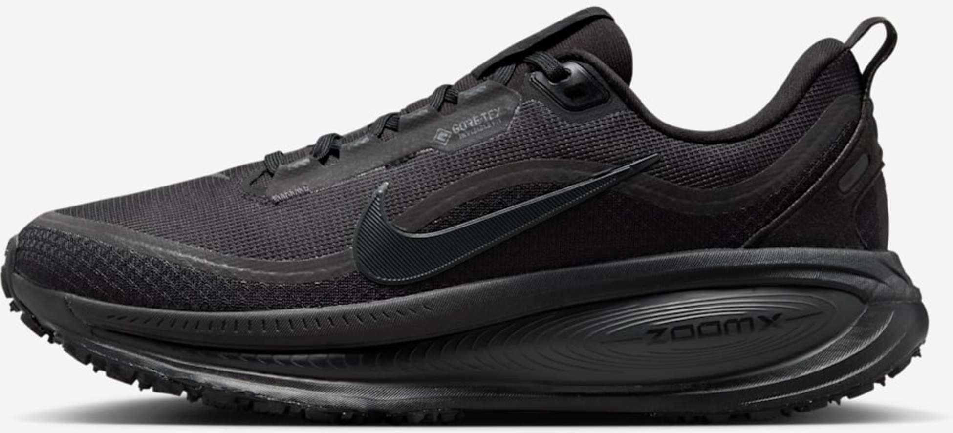 NIKE, Women's Waterproof Road Running Shoes With Reflective Design Accents Vomero 18 Gore-tex