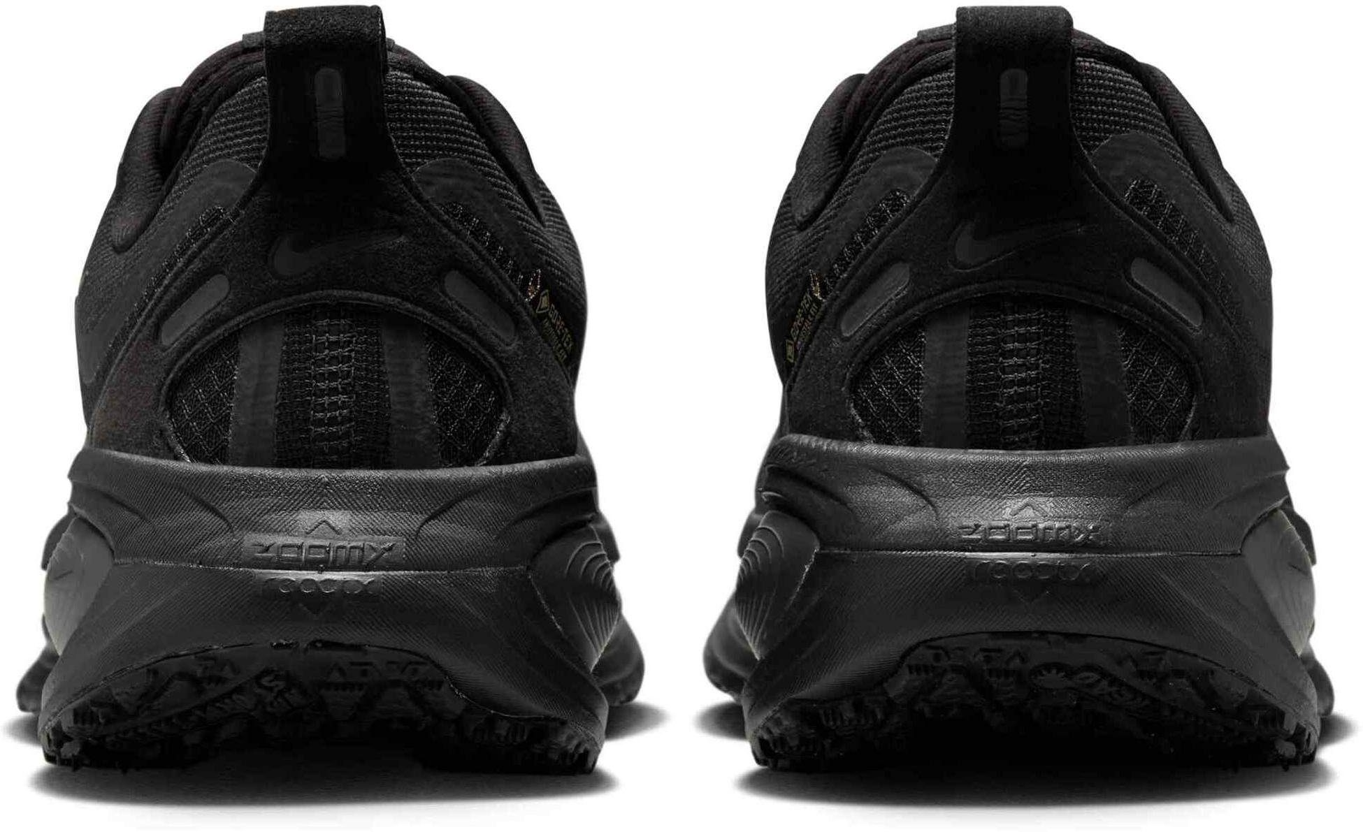 NIKE, Women's Waterproof Road Running Shoes With Reflective Design Accents Vomero 18 Gore-tex